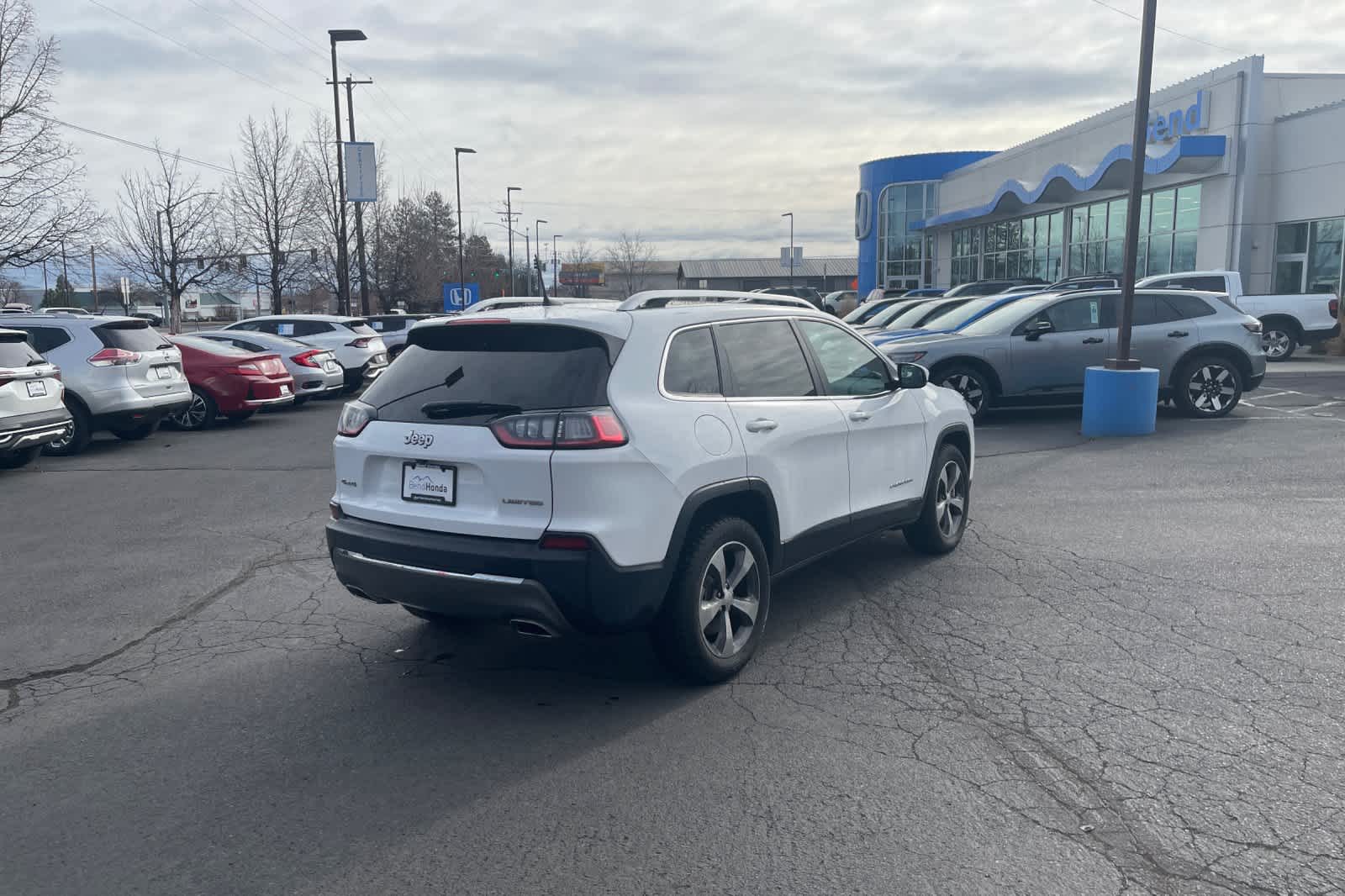 Thumbnail: 2020 Jeep Cherokee - 2