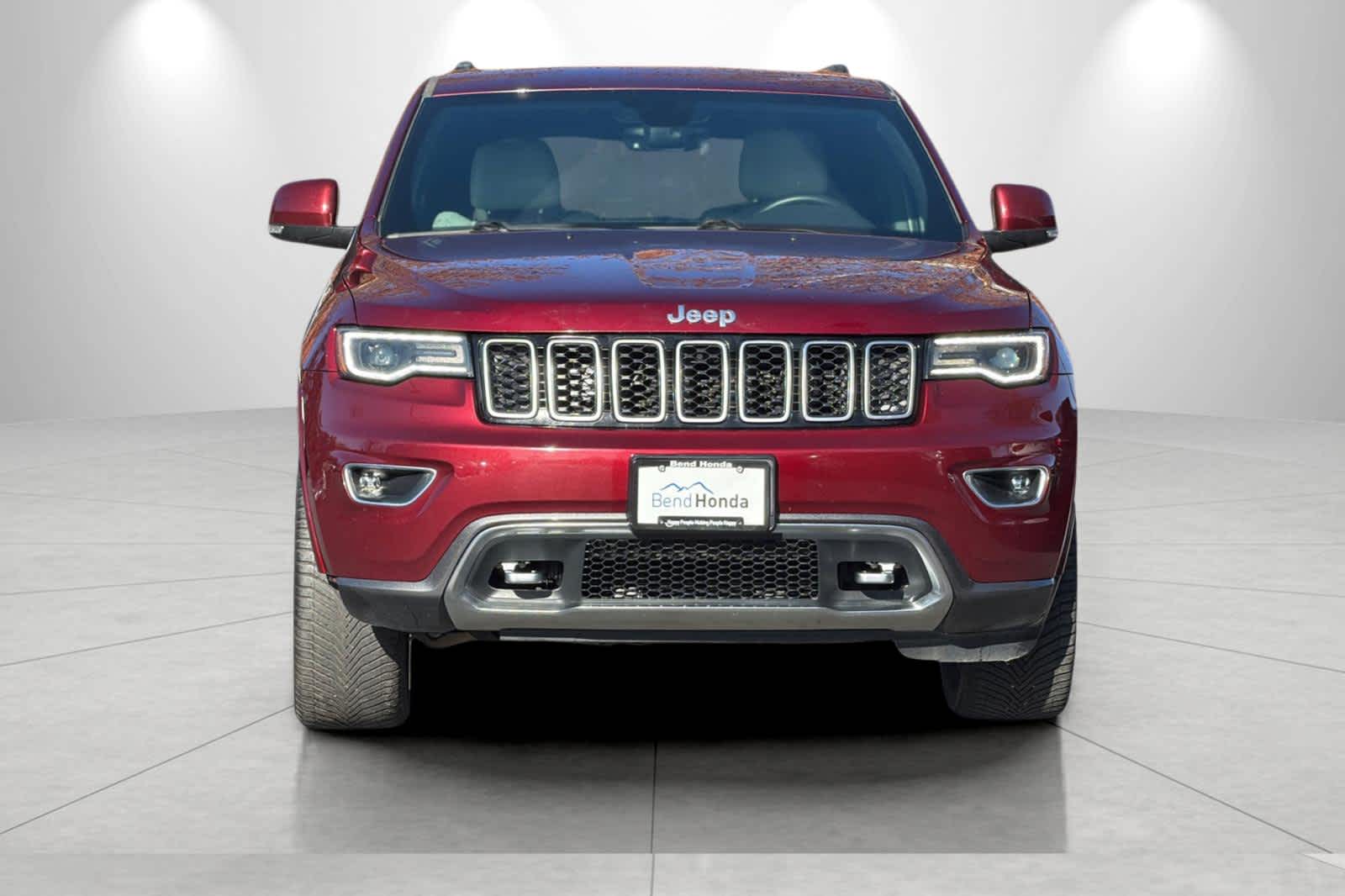Thumbnail: 2018 Jeep Grand Cherokee - 10