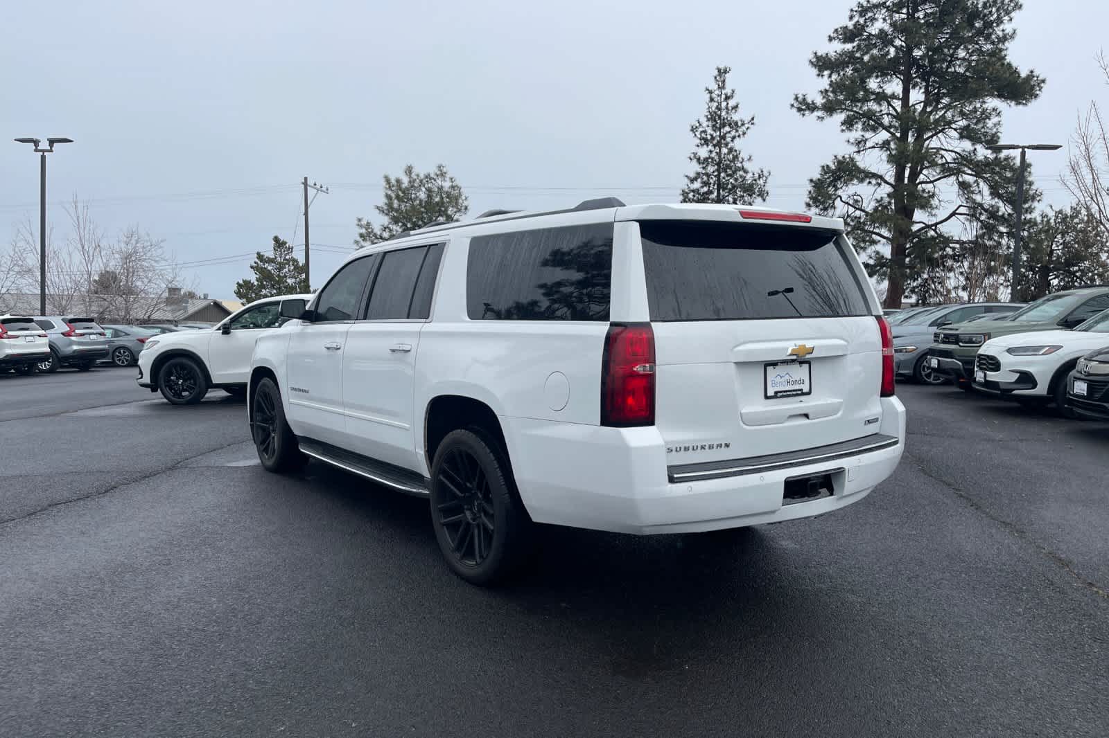 Thumbnail: 2018 Chevrolet Suburban - 6