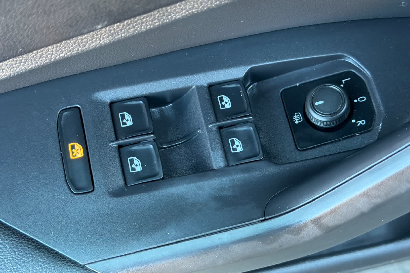 Thumbnail: 2019 Volkswagen Jetta - 15