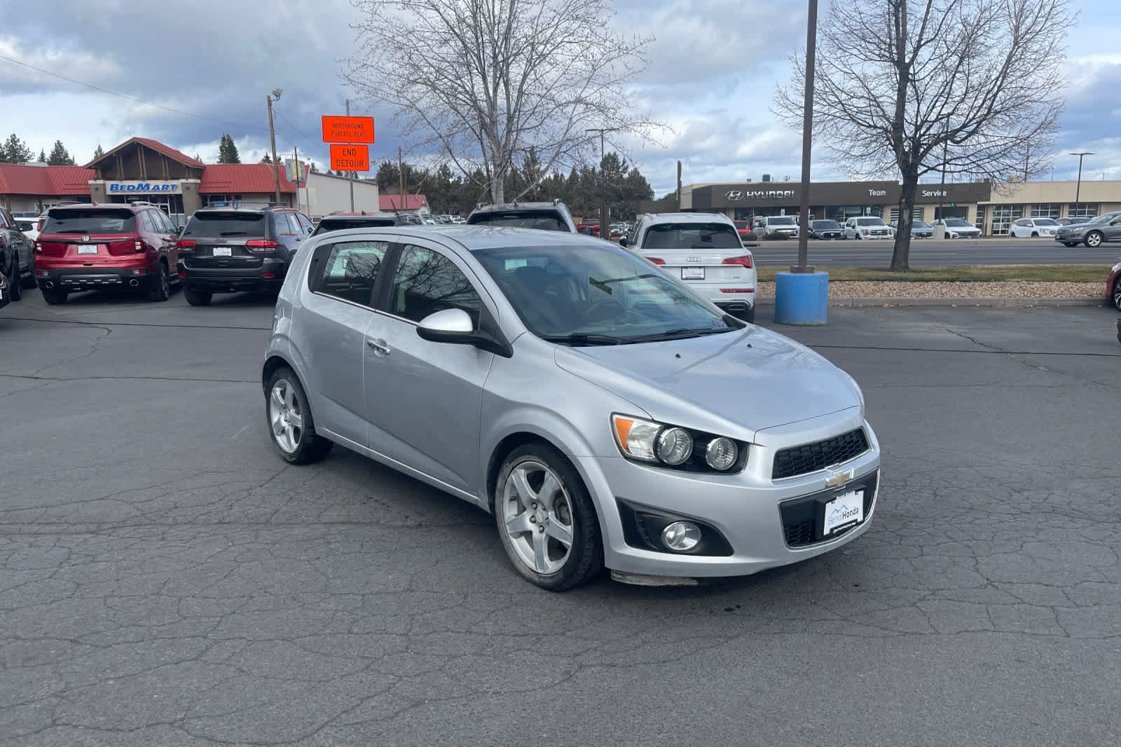 Thumbnail: 2015 Chevrolet Sonic - 9