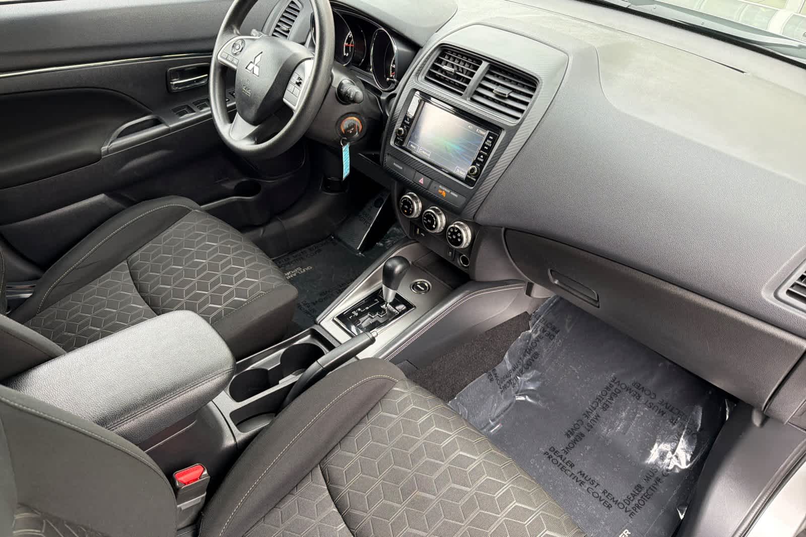 Thumbnail: 2024 Mitsubishi Outlander Sport - 18