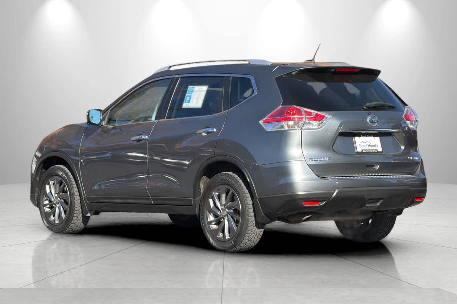 Thumbnail: 2016 Nissan Rogue - 6
