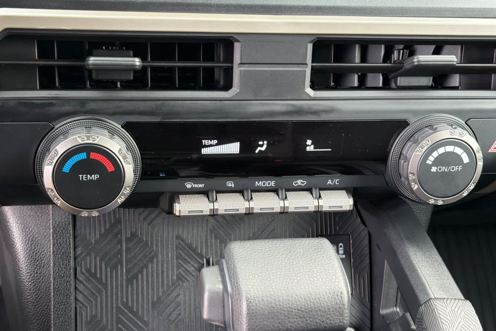 Thumbnail: 2025 Toyota Tacoma - 21