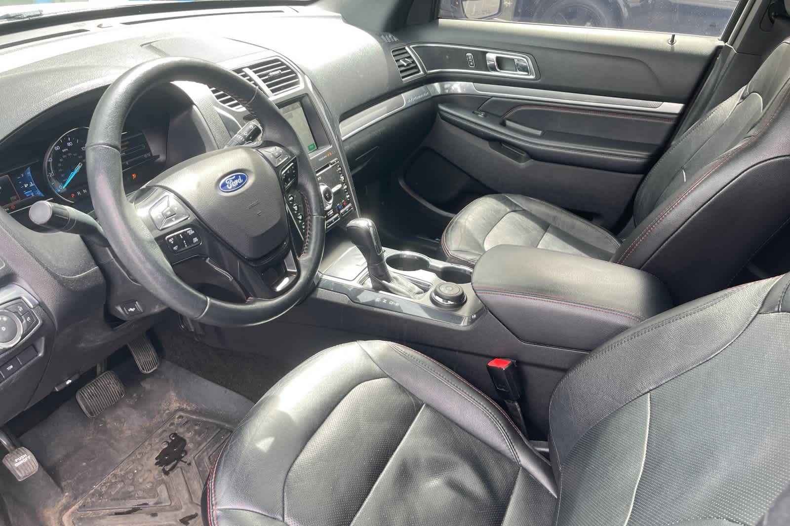 Thumbnail: 2017 Ford Explorer - 9