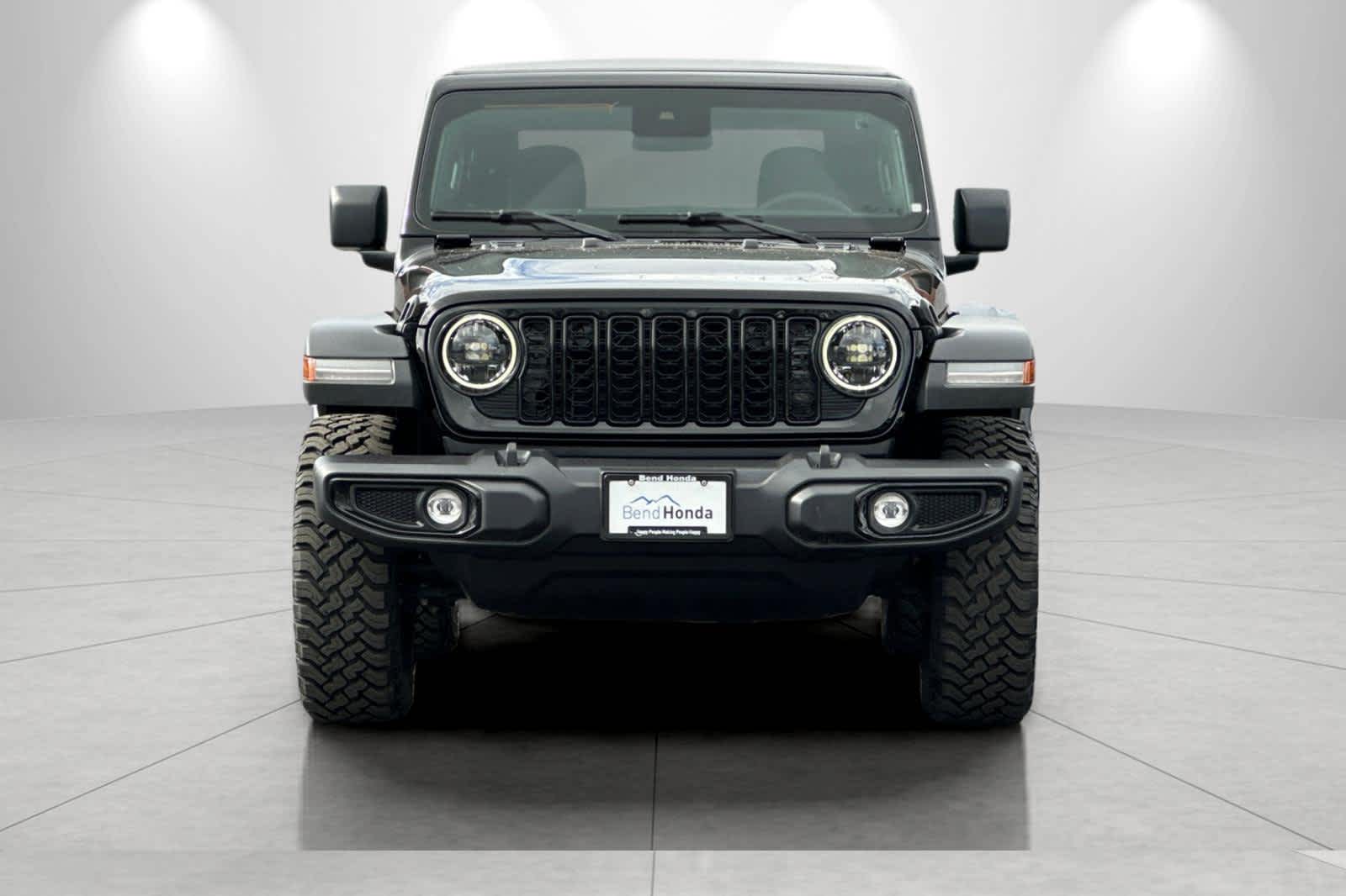 Thumbnail: 2025 Jeep Wrangler - 10