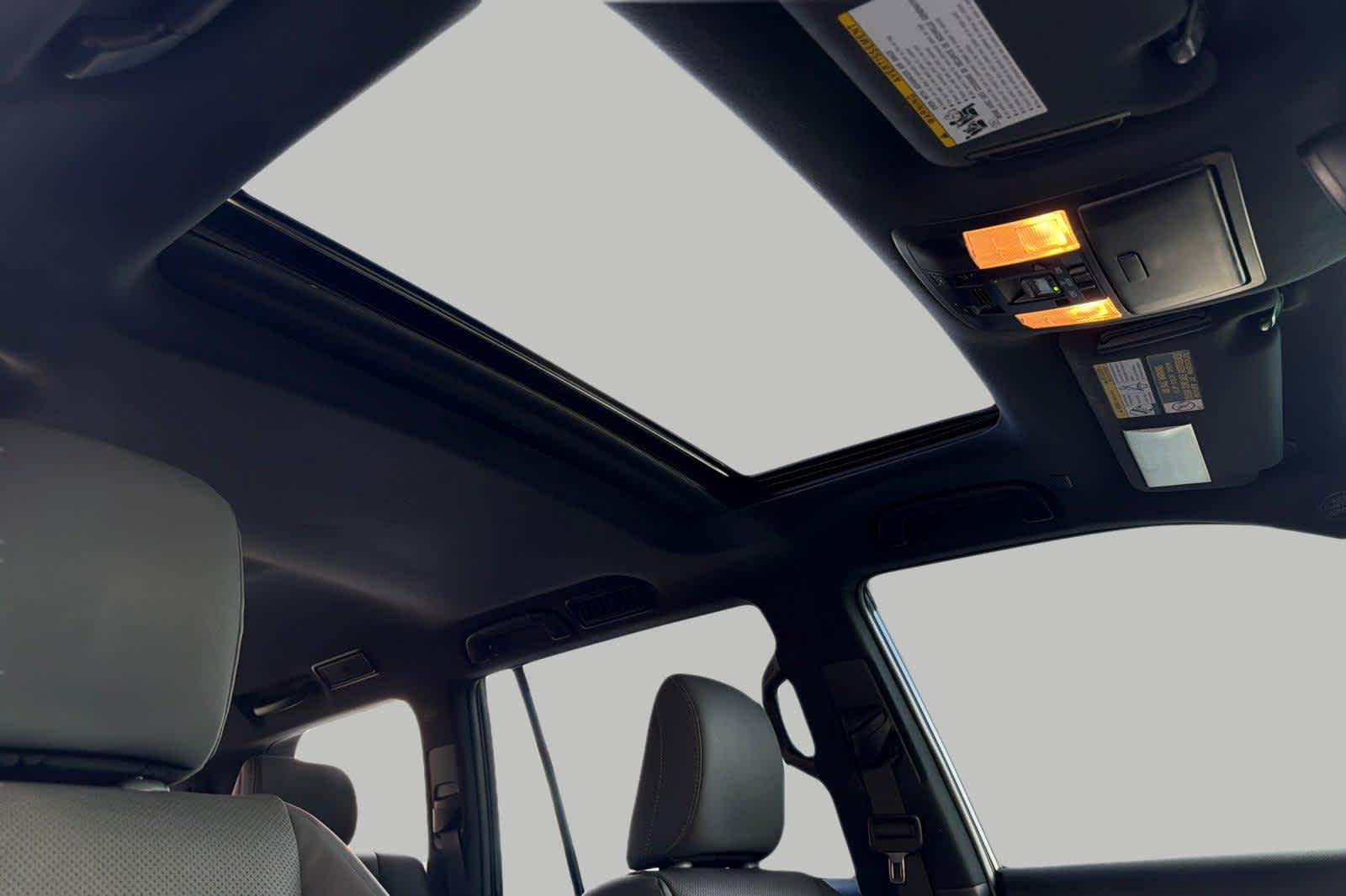 Thumbnail: 2023 Lexus GX - 19