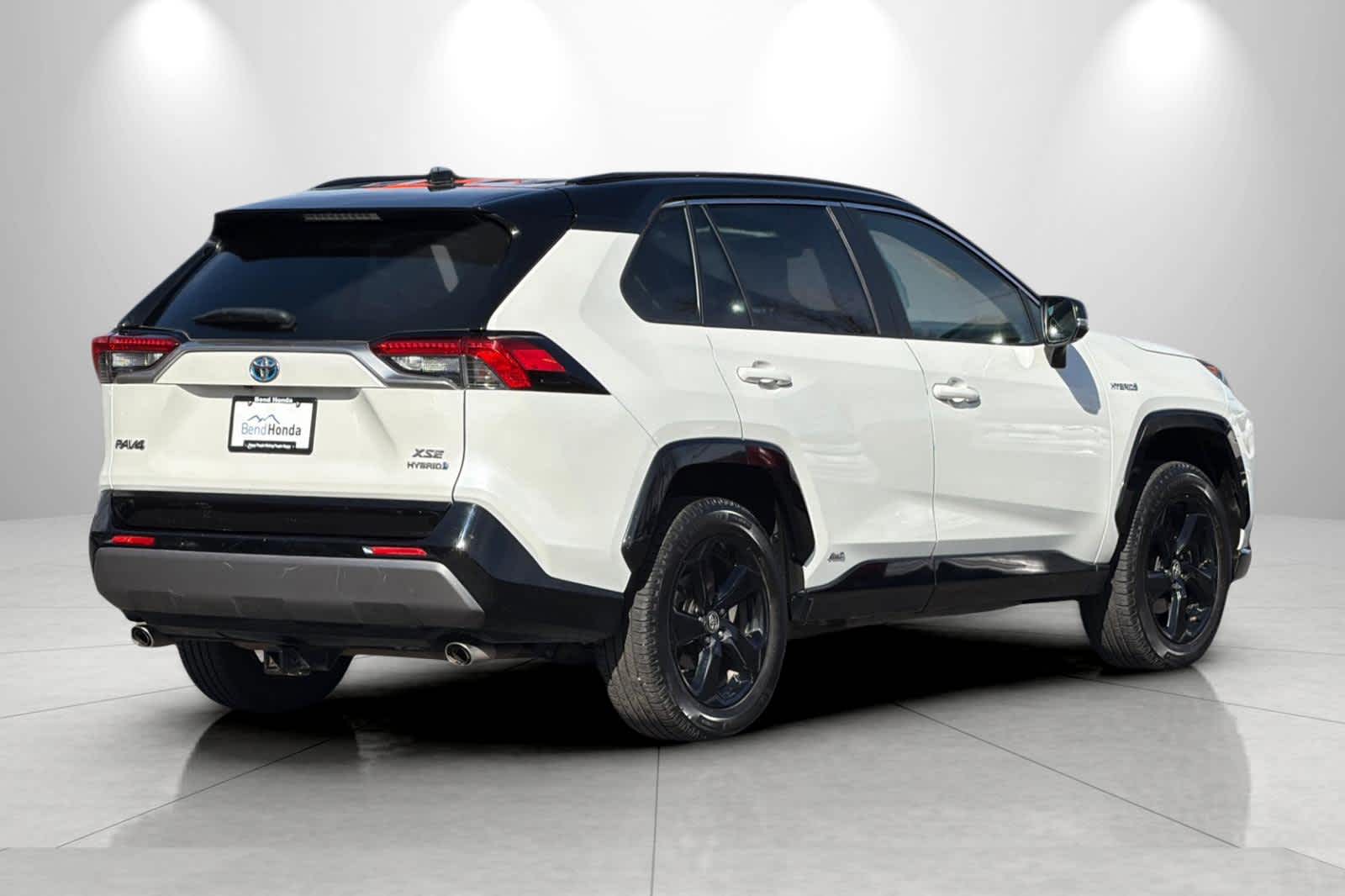 Thumbnail: 2019 Toyota RAV4 - 2