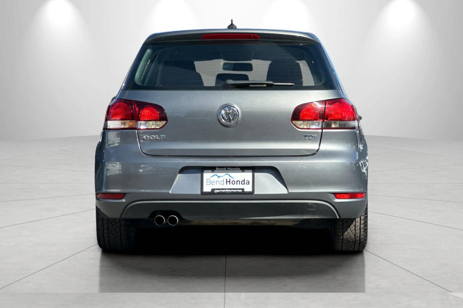 Thumbnail: 2012 Volkswagen Golf - 7
