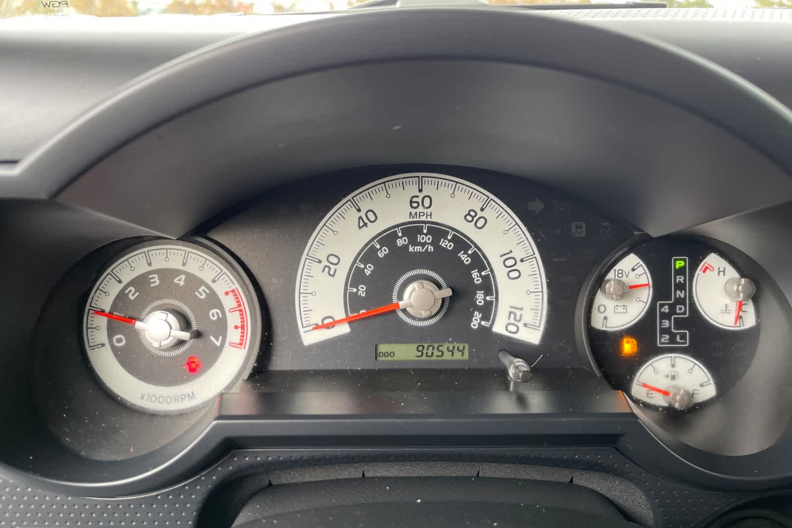 Thumbnail: 2014 Toyota FJ Cruiser - 13