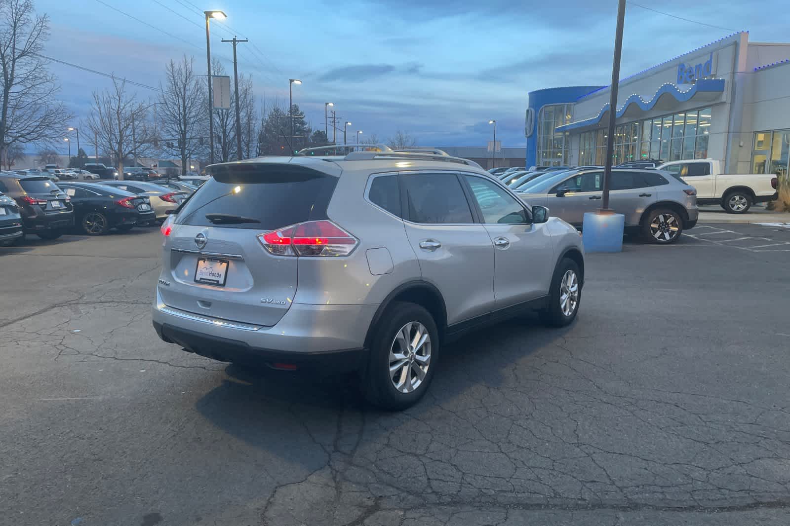 Thumbnail: 2016 Nissan Rogue - 2