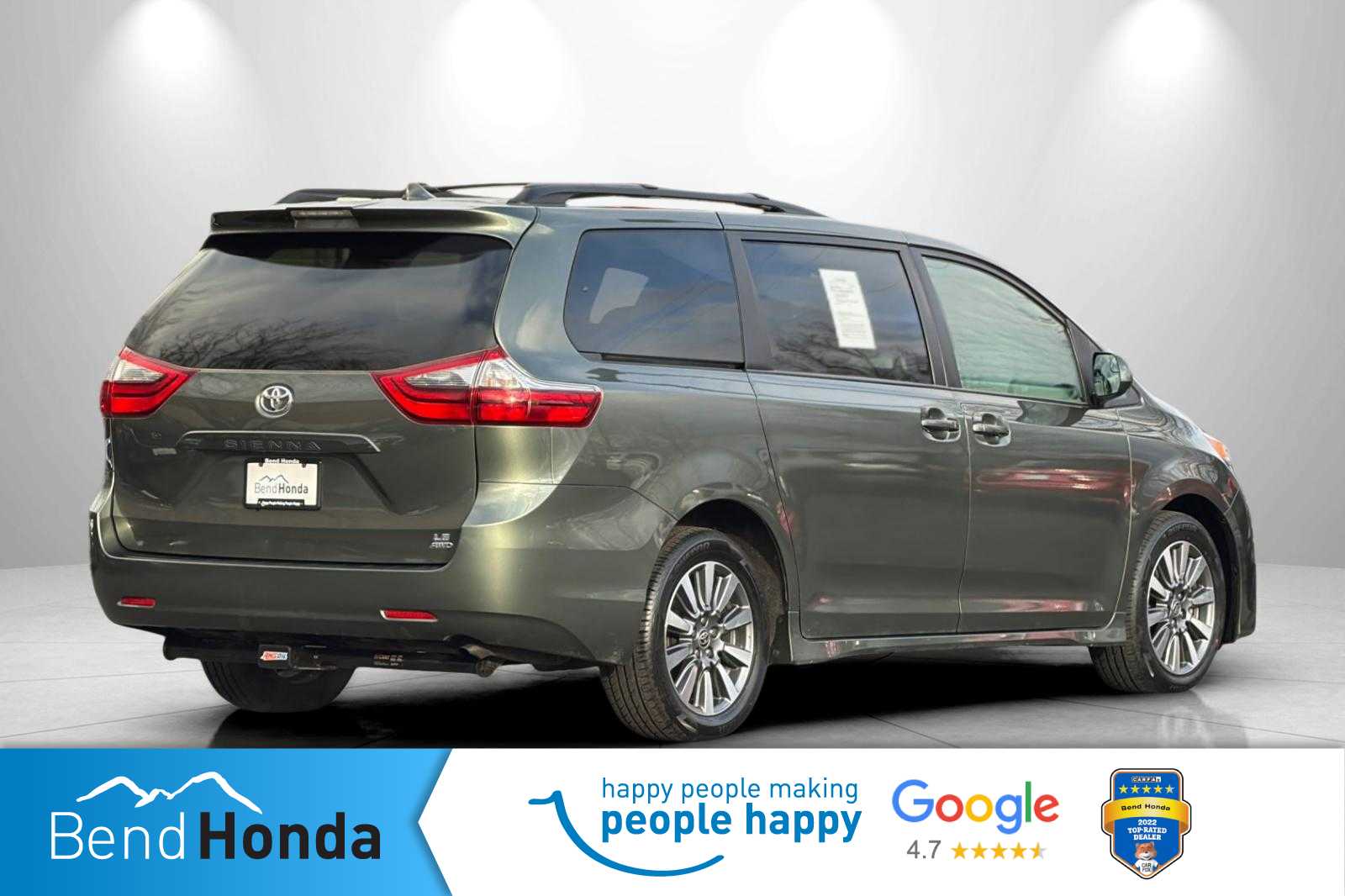 Thumbnail: 2020 Toyota Sienna - 2