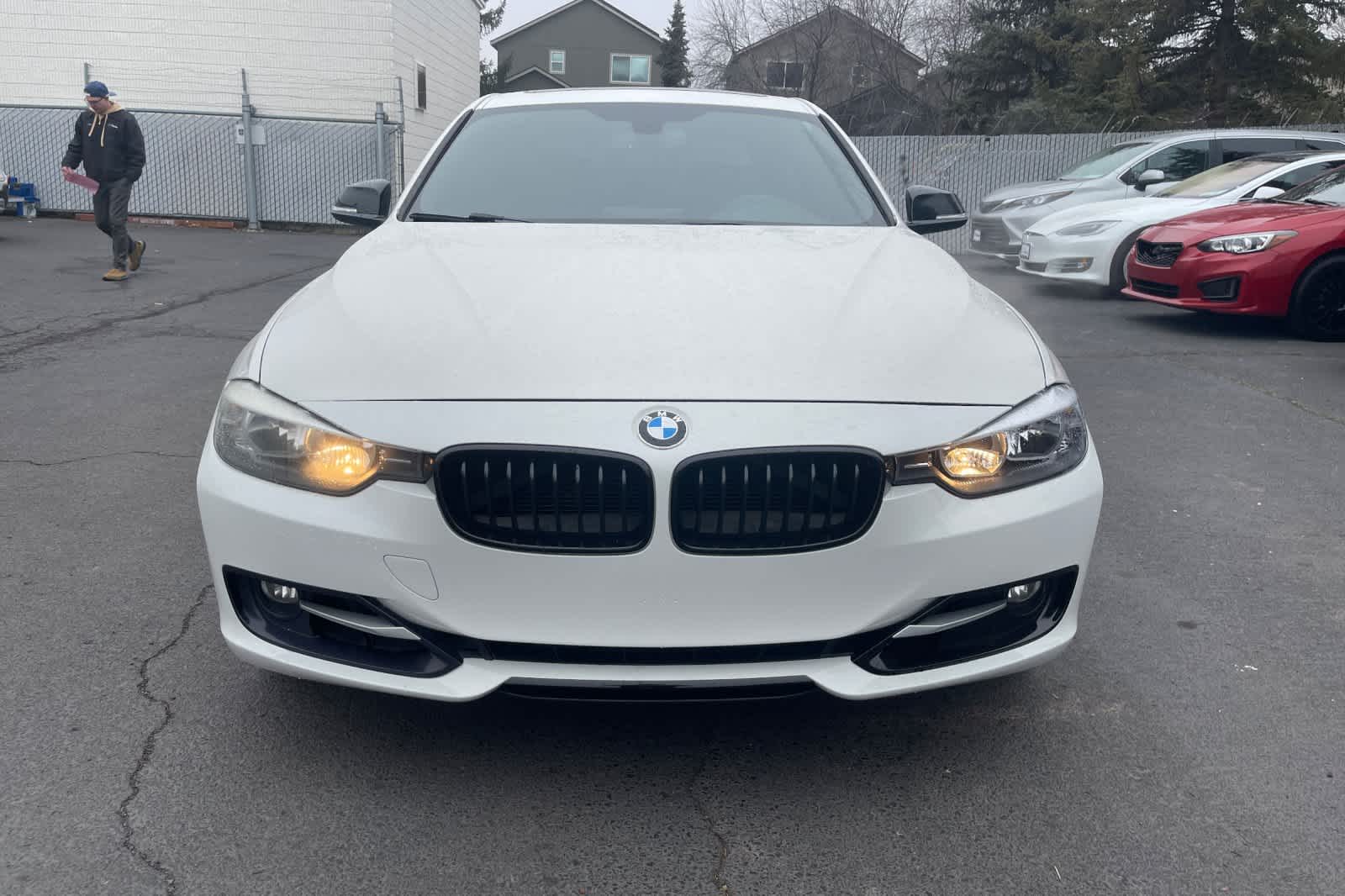 Thumbnail: 2012 BMW 3 Series - 10