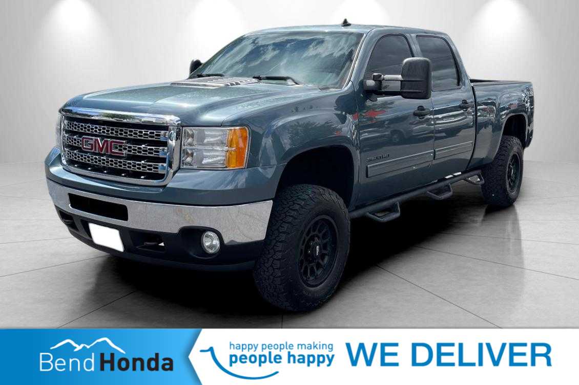 2014 GMC Sierra 4WD Crew Cab 6.5ft SLE's photo