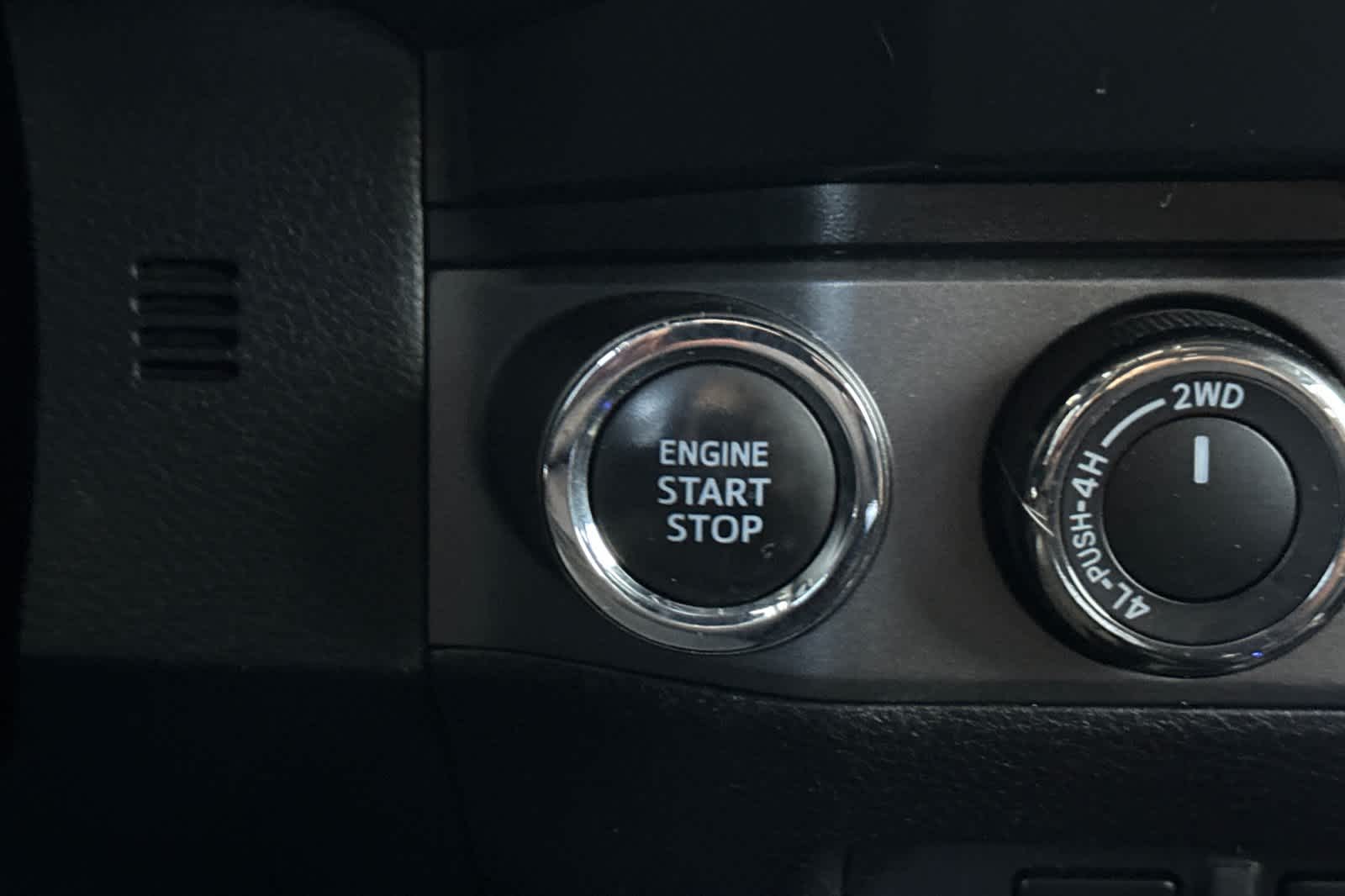2019 Toyota Tacoma TRD Sport - Photo 23