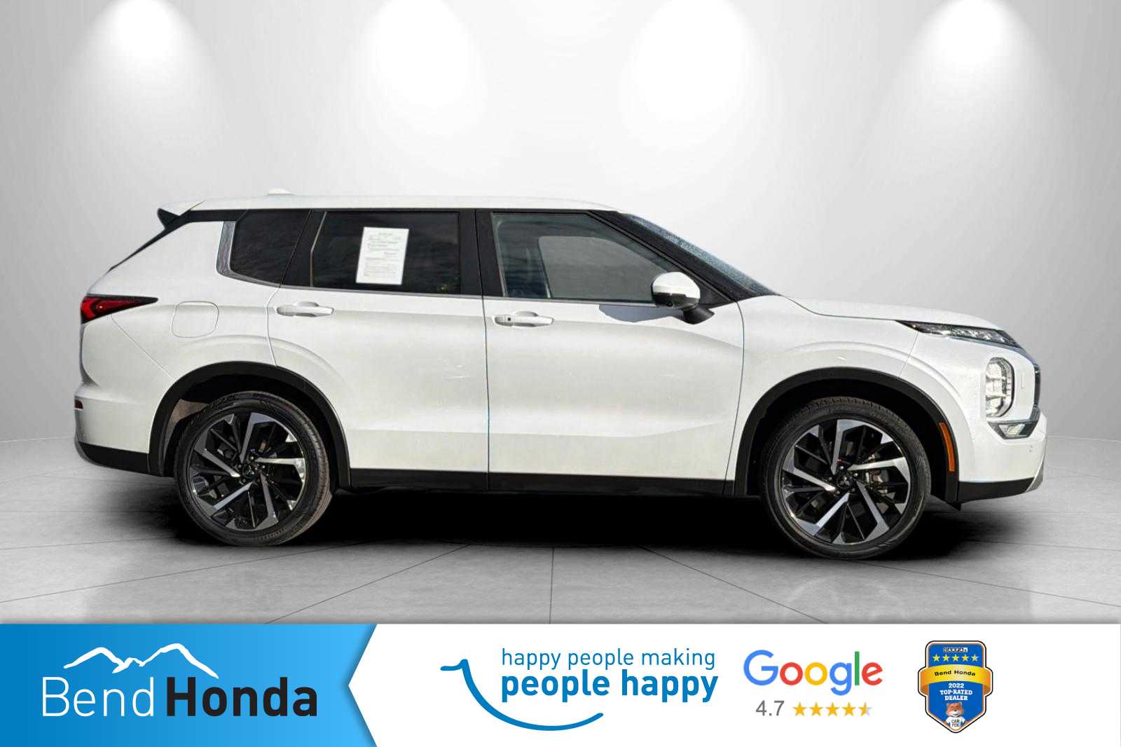 Thumbnail: 2024 Mitsubishi Outlander - 8