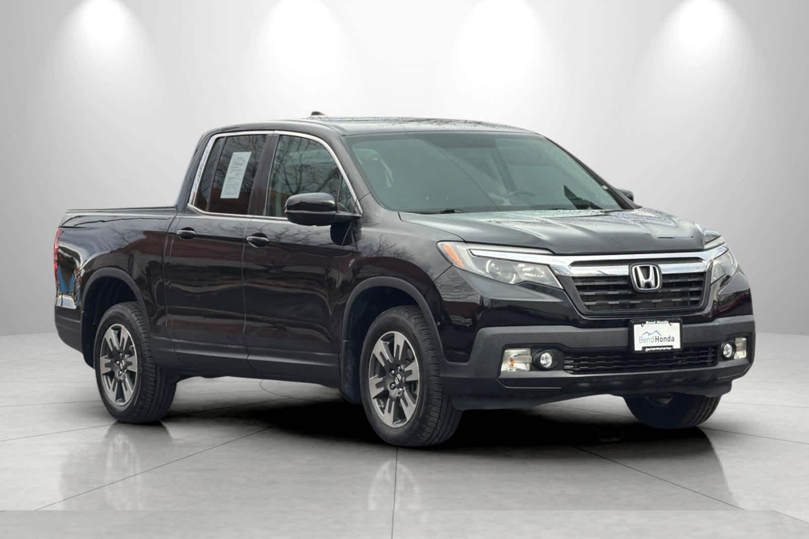 Thumbnail: 2017 Honda Ridgeline - 9