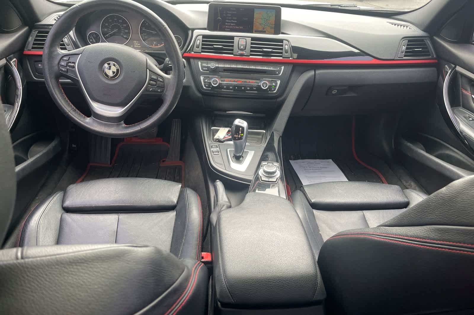 Thumbnail: 2012 BMW 3 Series - 3