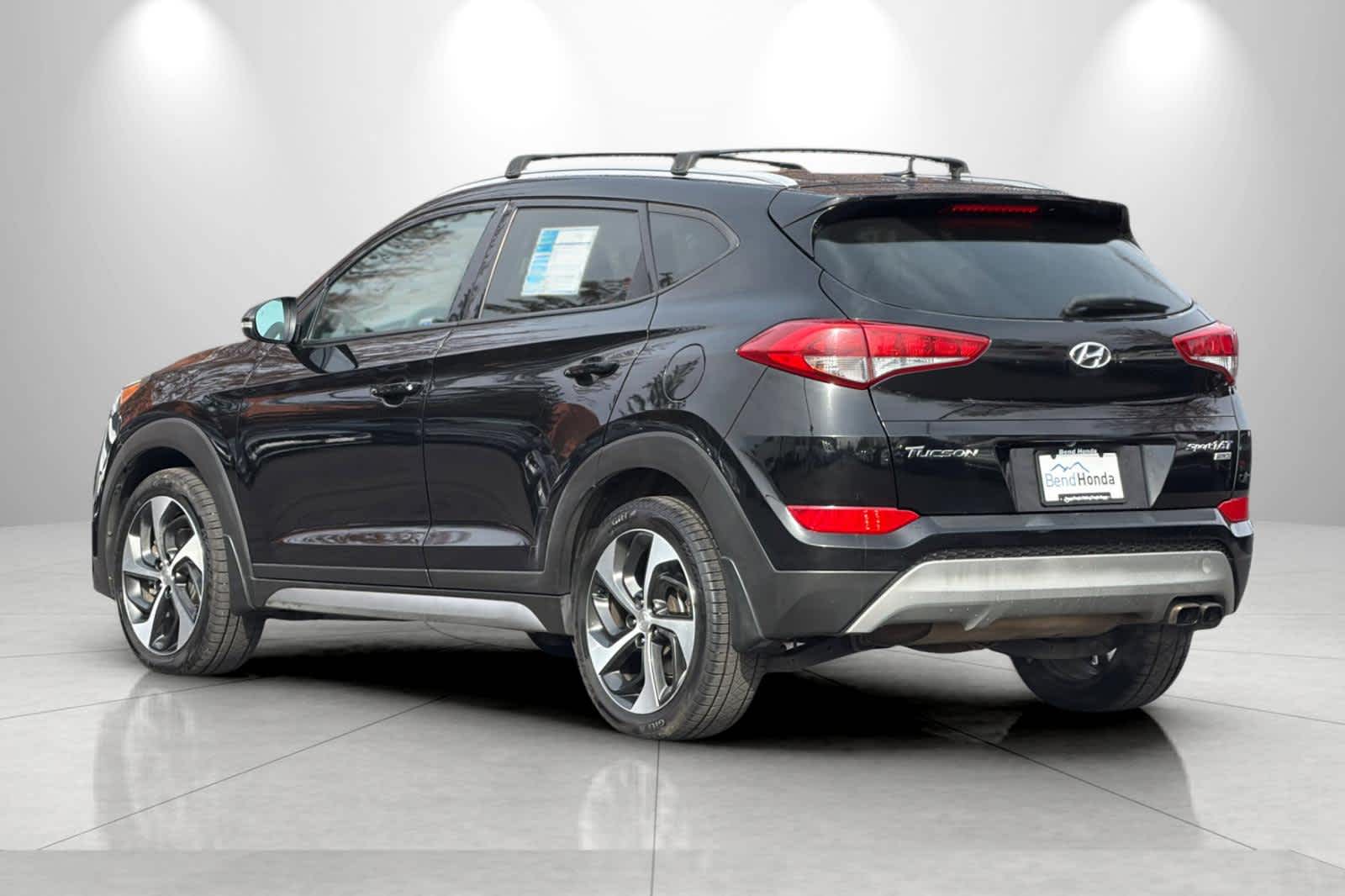 Thumbnail: 2017 Hyundai Tucson - 6