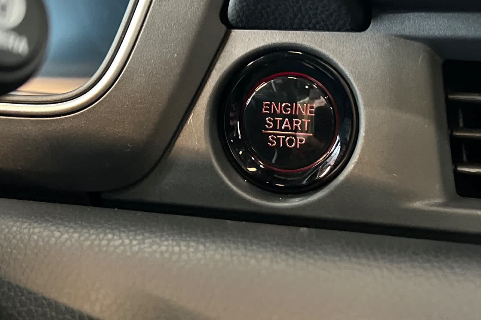 Thumbnail: 2026 Honda Pilot - 25