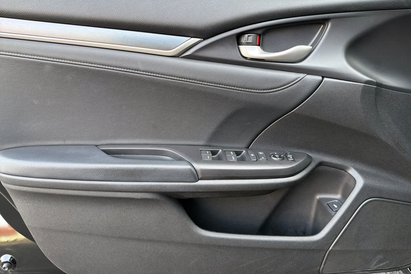 Thumbnail: 2018 Honda Civic - 14