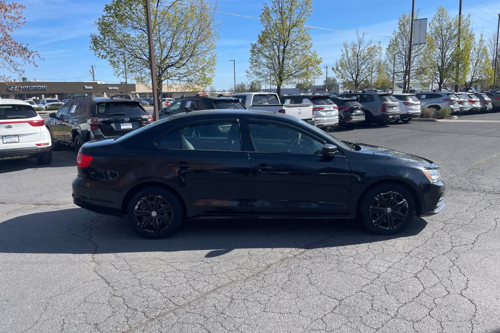 Thumbnail: 2015 Volkswagen Jetta - 6