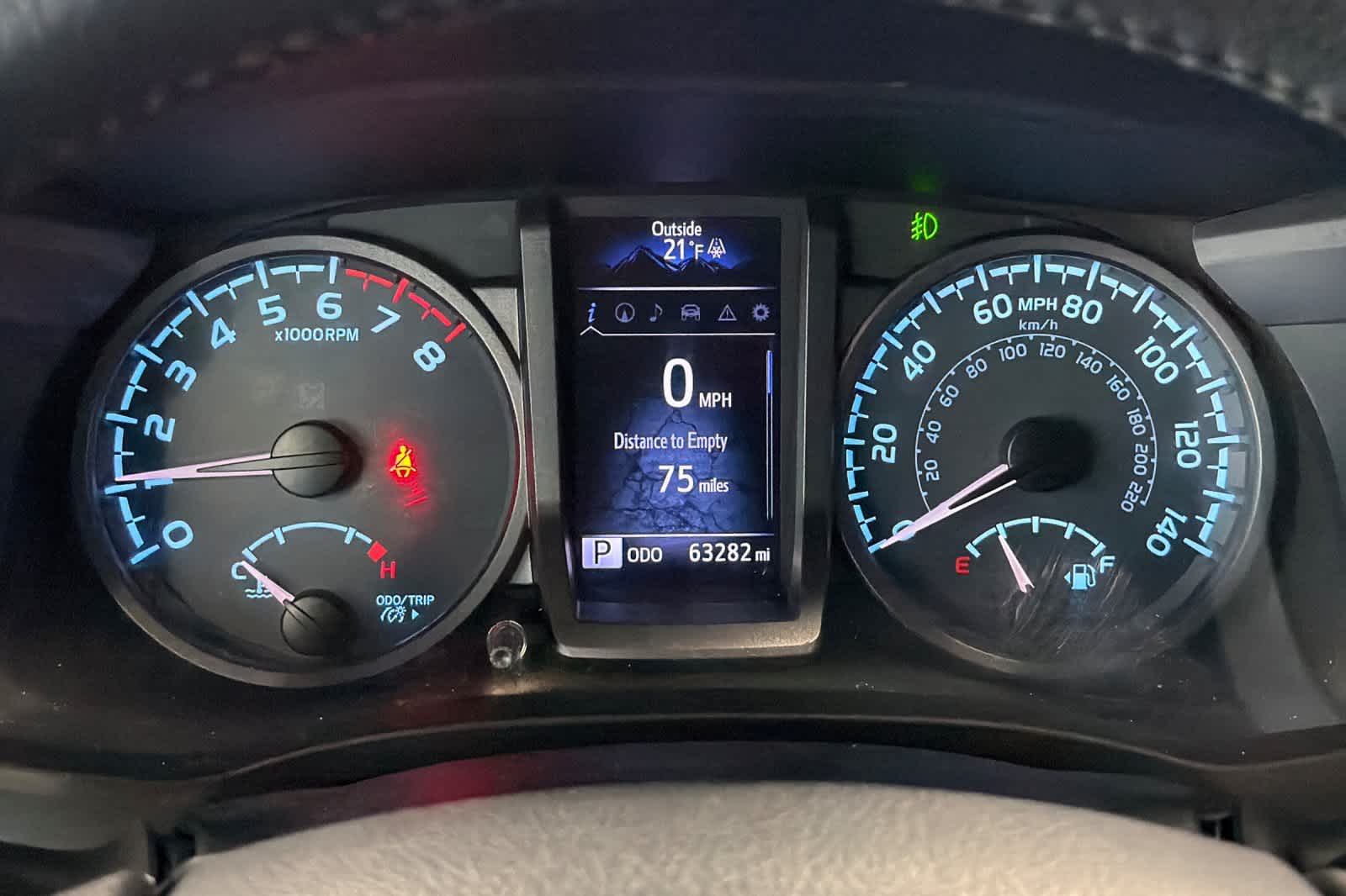 Thumbnail: 2017 Toyota Tacoma - 26