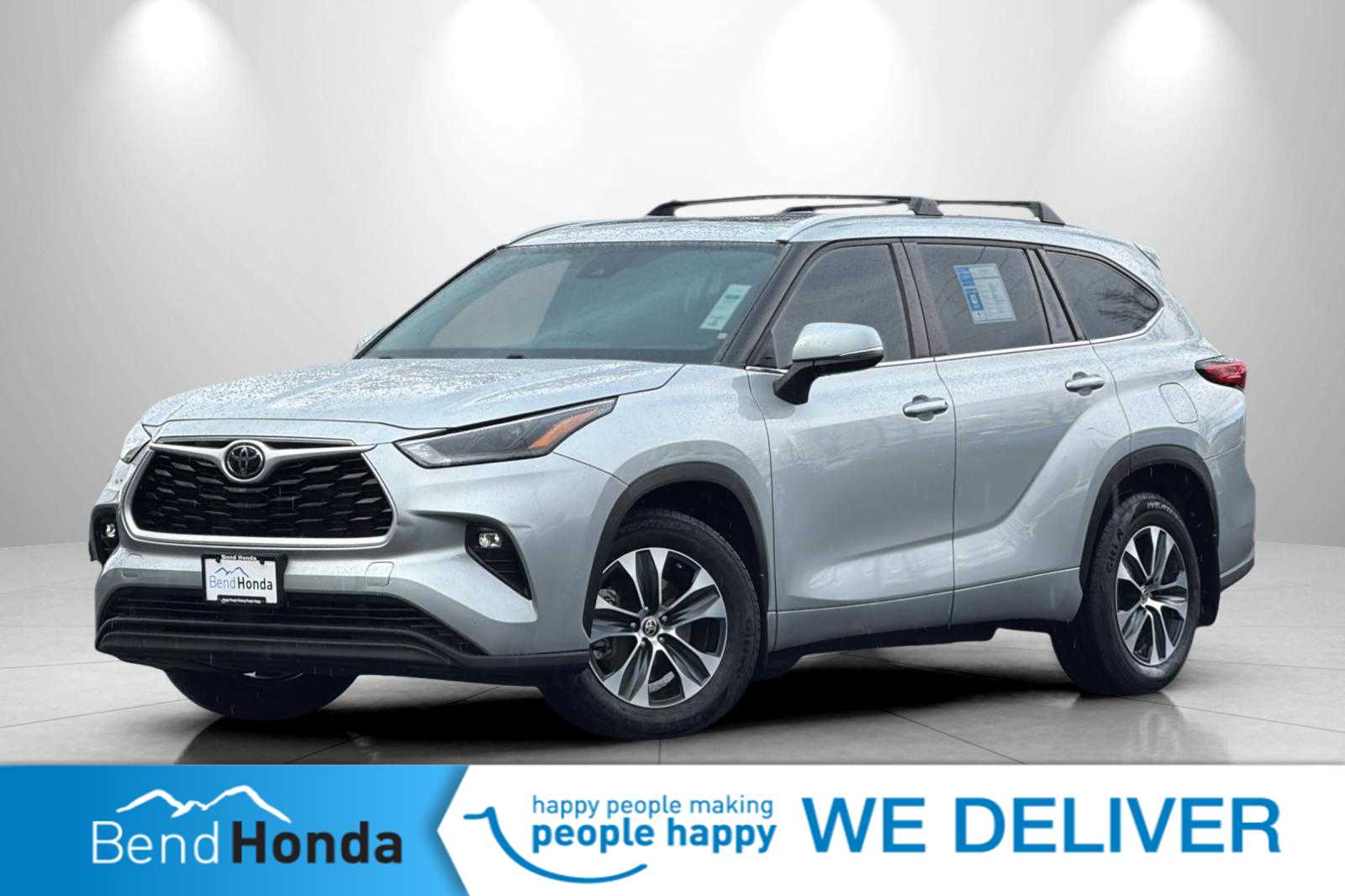 Thumbnail: 2022 Toyota Highlander - 1