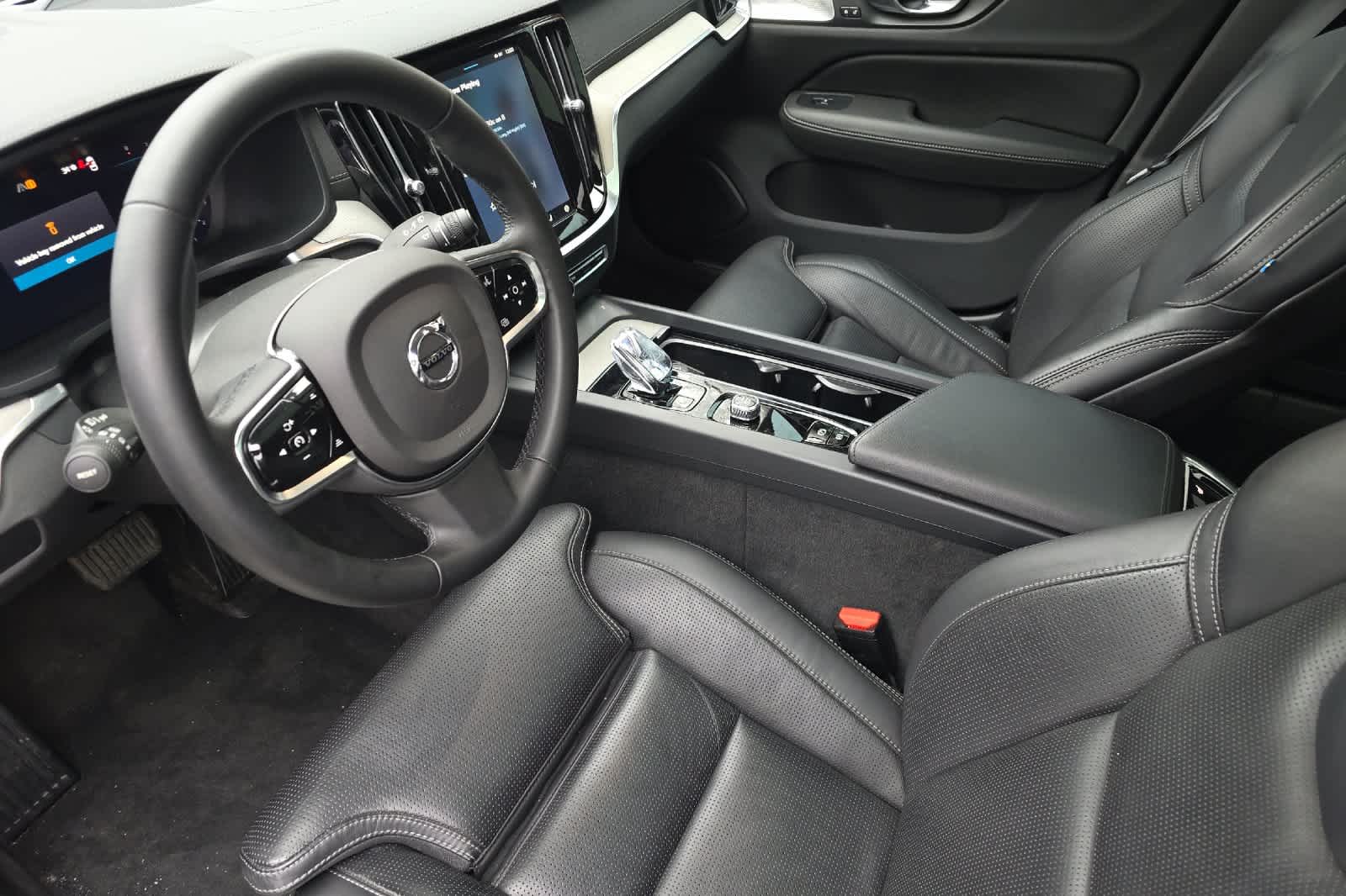 Thumbnail: 2024 Volvo S60 - 13