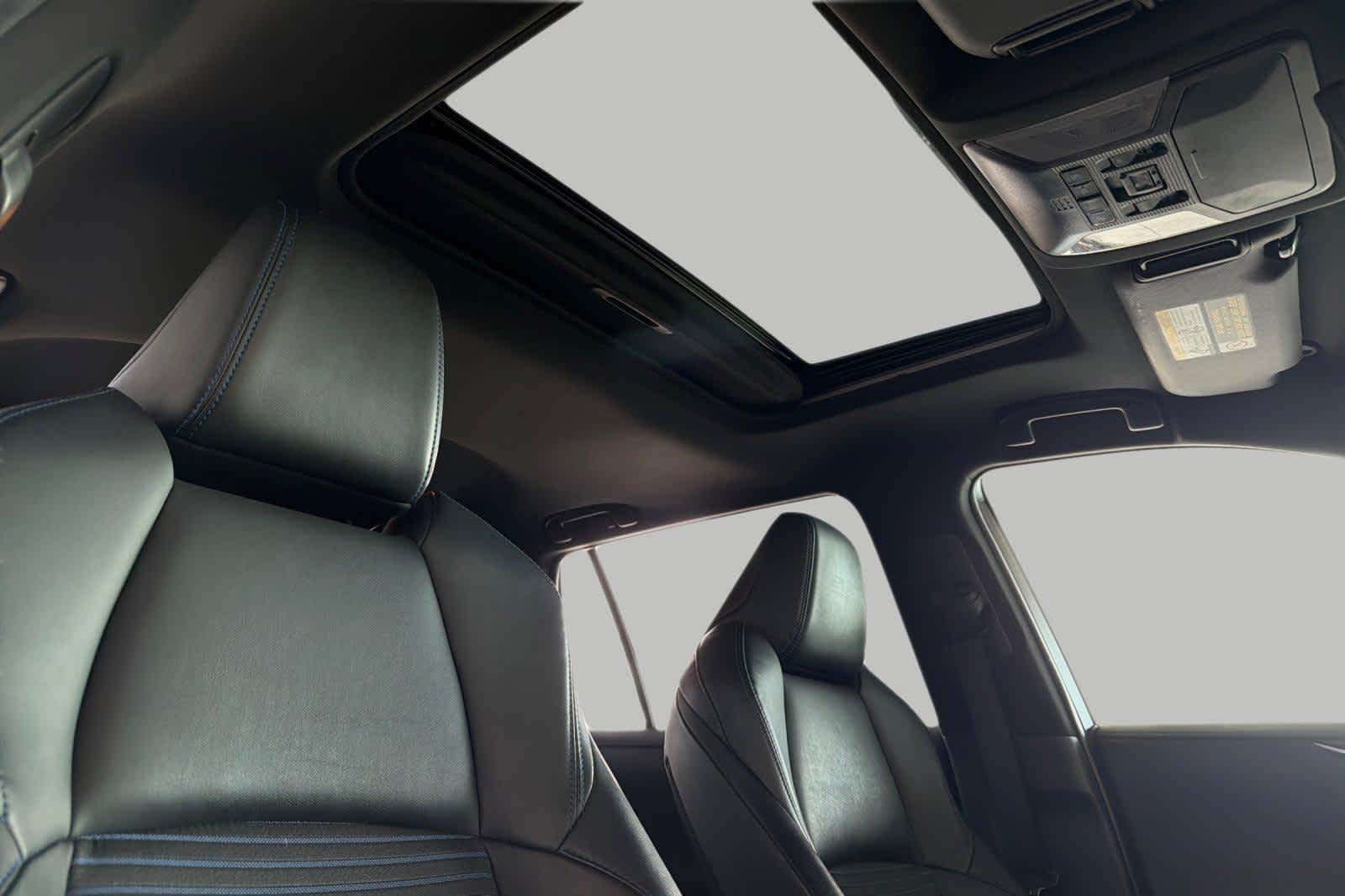 Thumbnail: 2019 Toyota RAV4 - 20