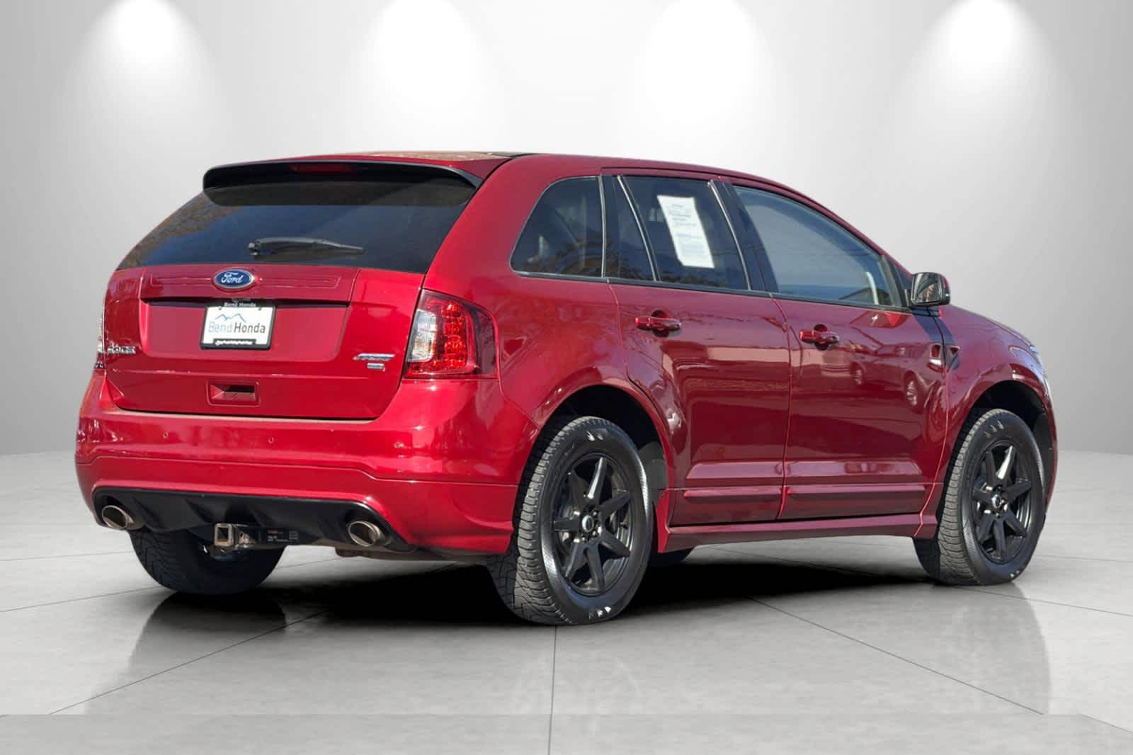 Thumbnail: 2013 Ford Edge - 2
