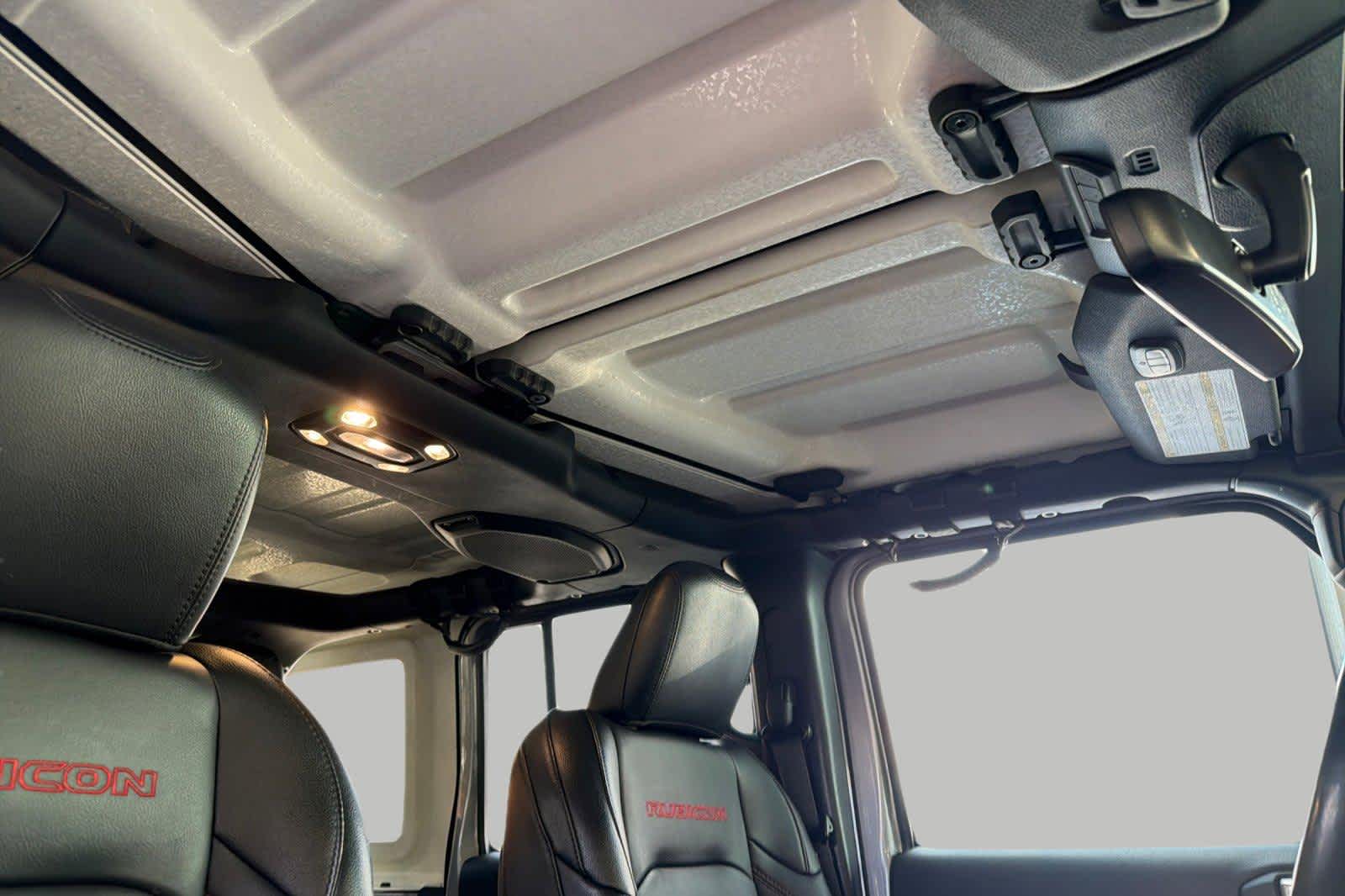 Thumbnail: 2020 Jeep Wrangler - 19