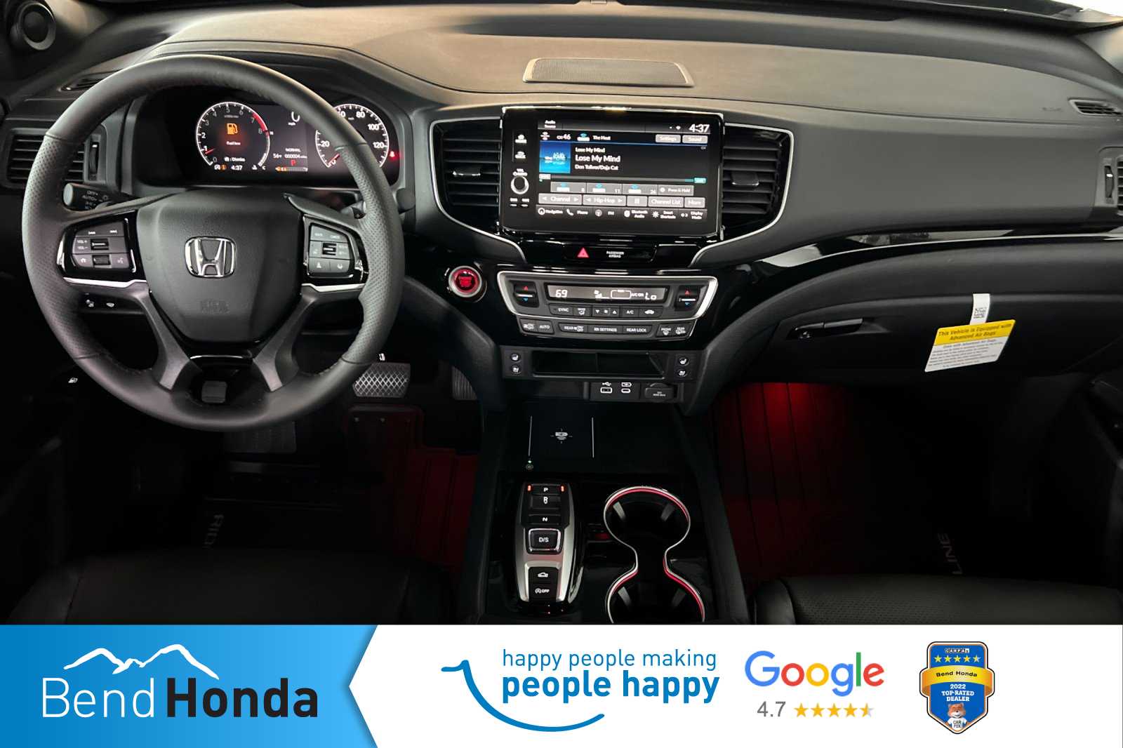 2025 Honda Ridgeline Black Edition photo 2
