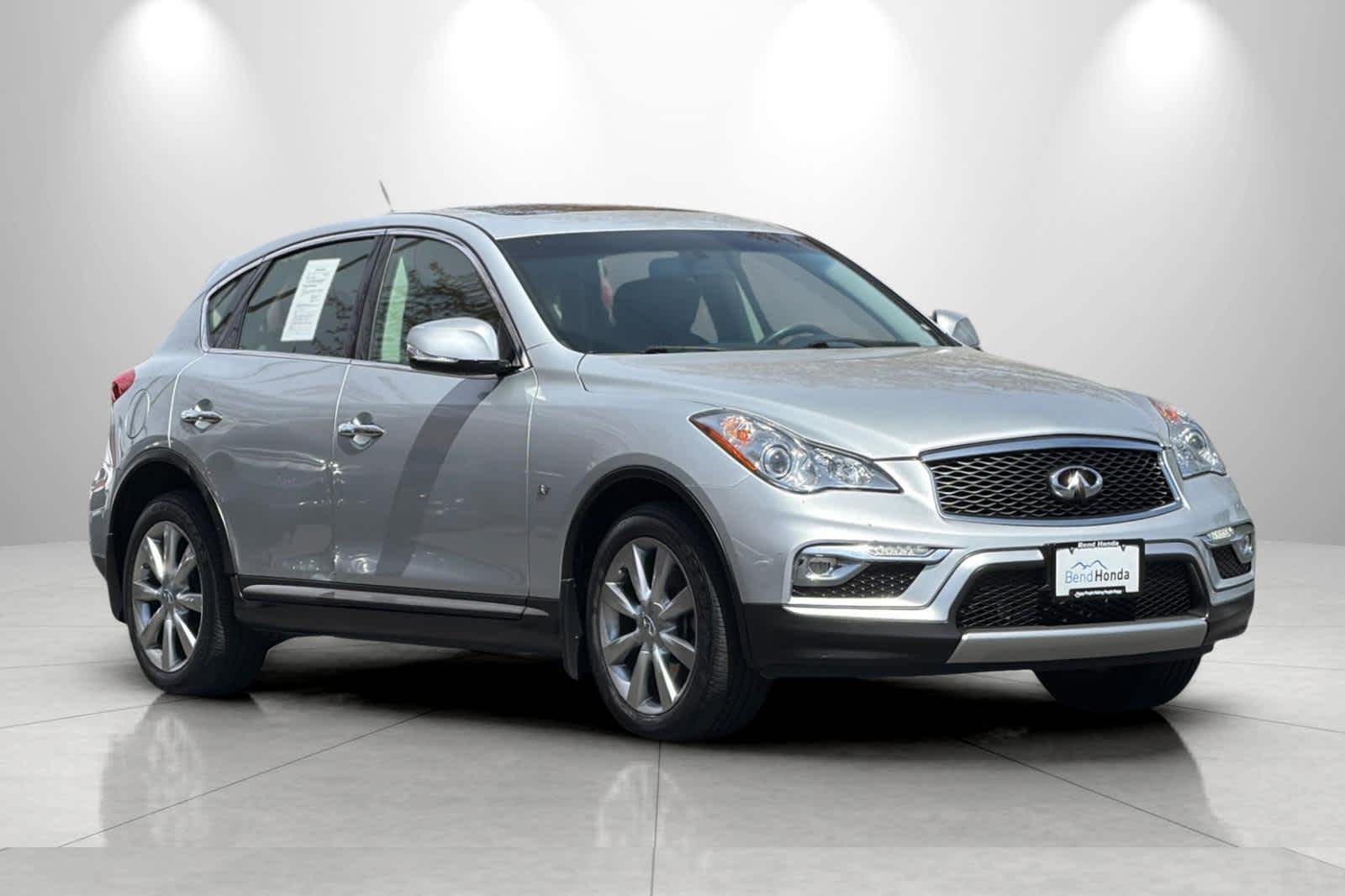 Thumbnail: 2017 INFINITI QX50 - 9