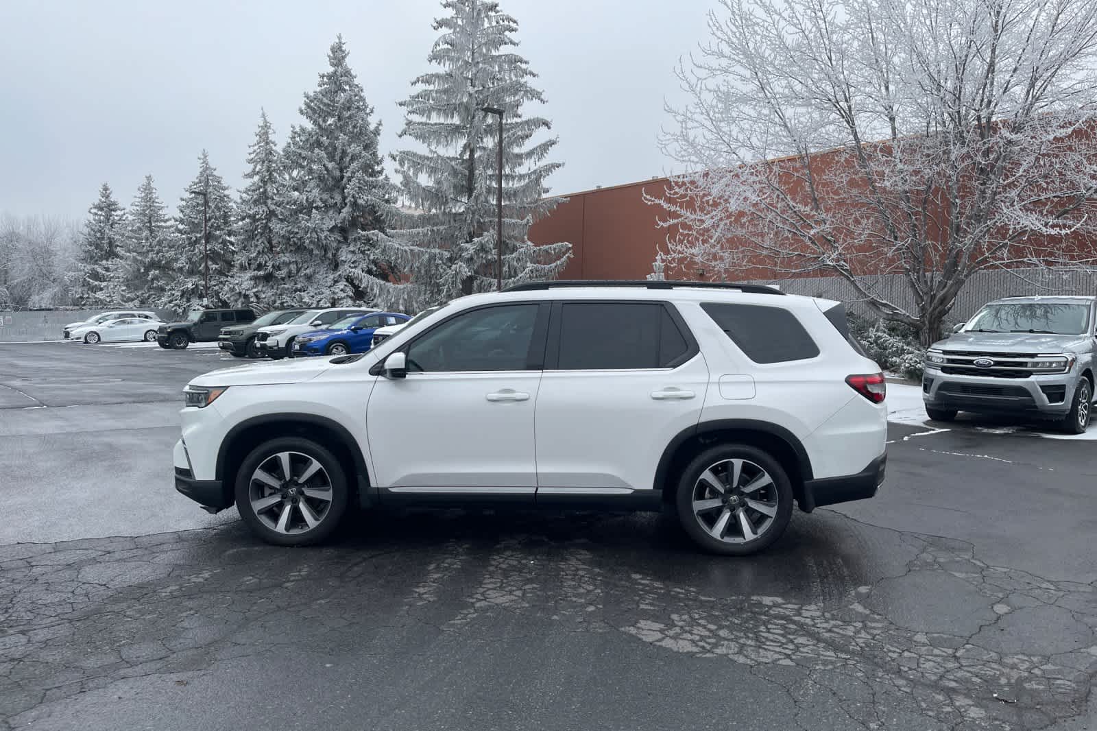 Thumbnail: 2025 Honda Pilot - 5