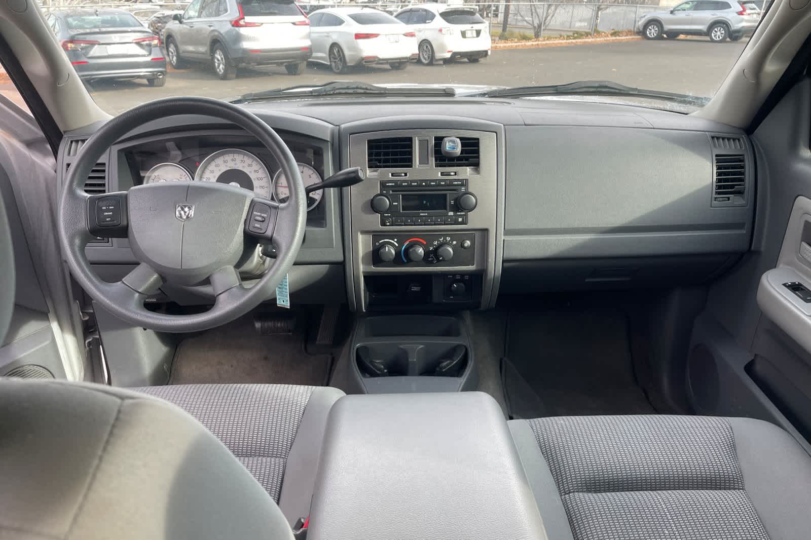 Thumbnail: 2007 Dodge Dakota - 3