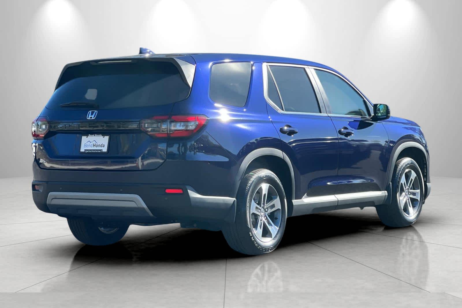 Thumbnail: 2025 Honda Pilot - 2