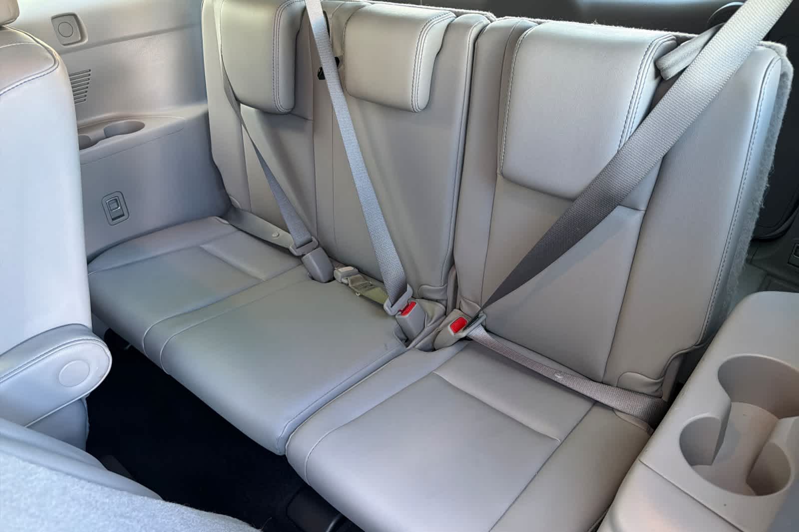 2017 Toyota Highlander Limited - Photo 17