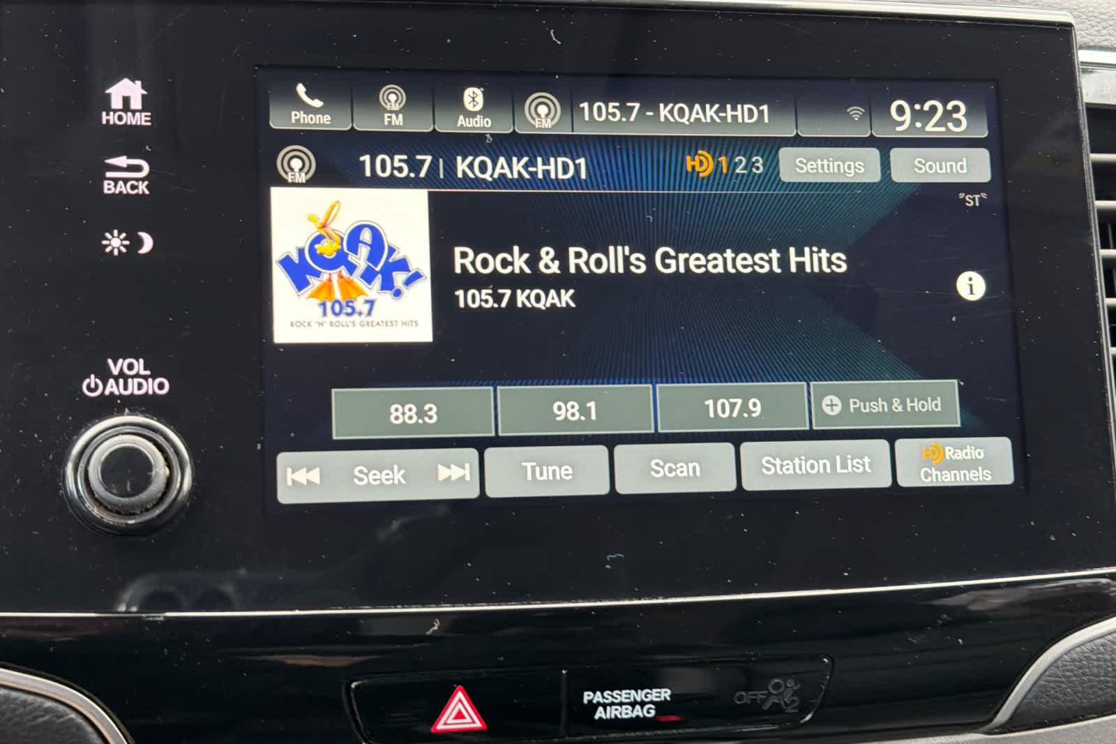 Thumbnail: 2021 Honda Pilot - 21