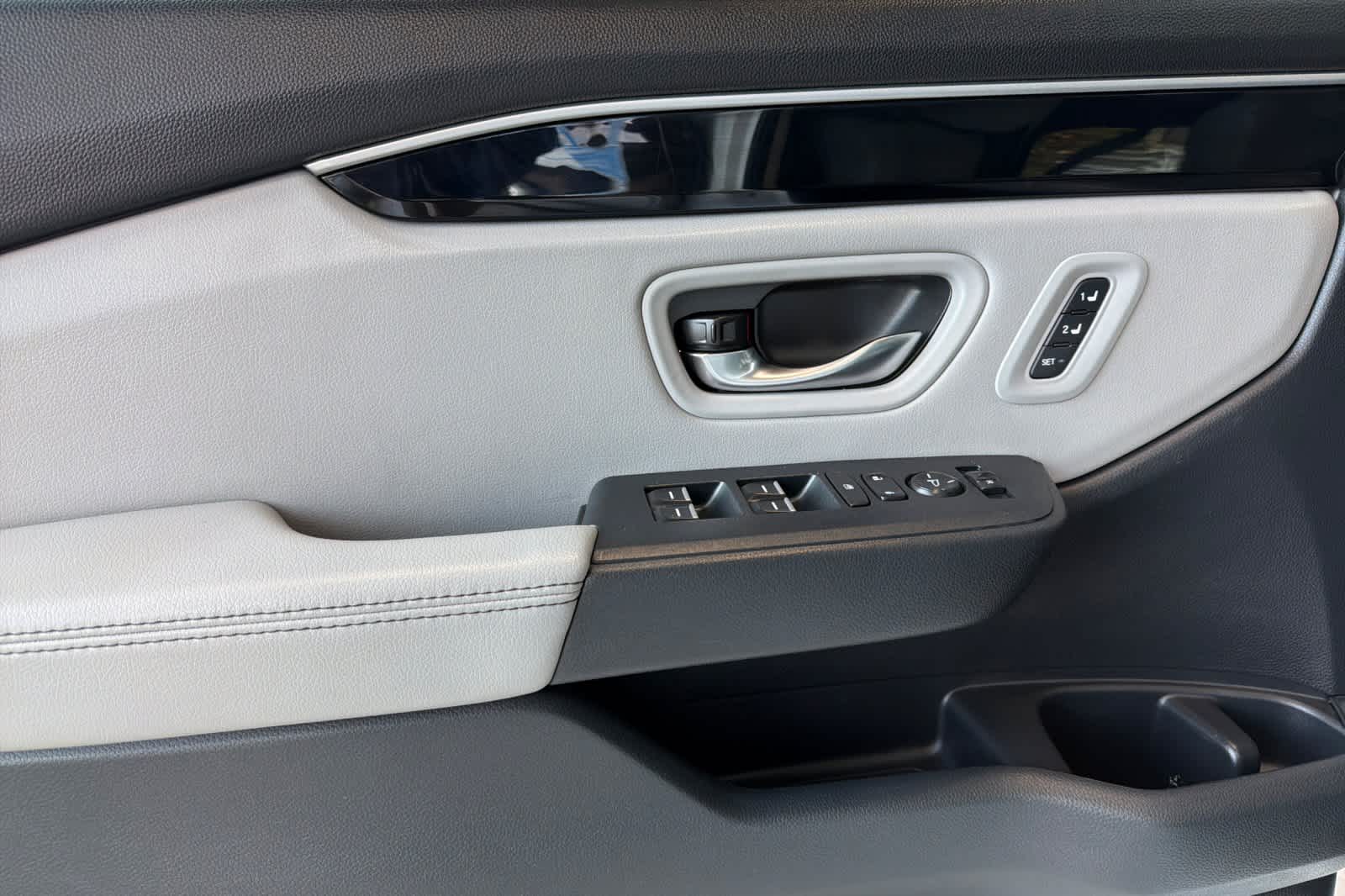 Thumbnail: 2025 Honda Pilot - 14