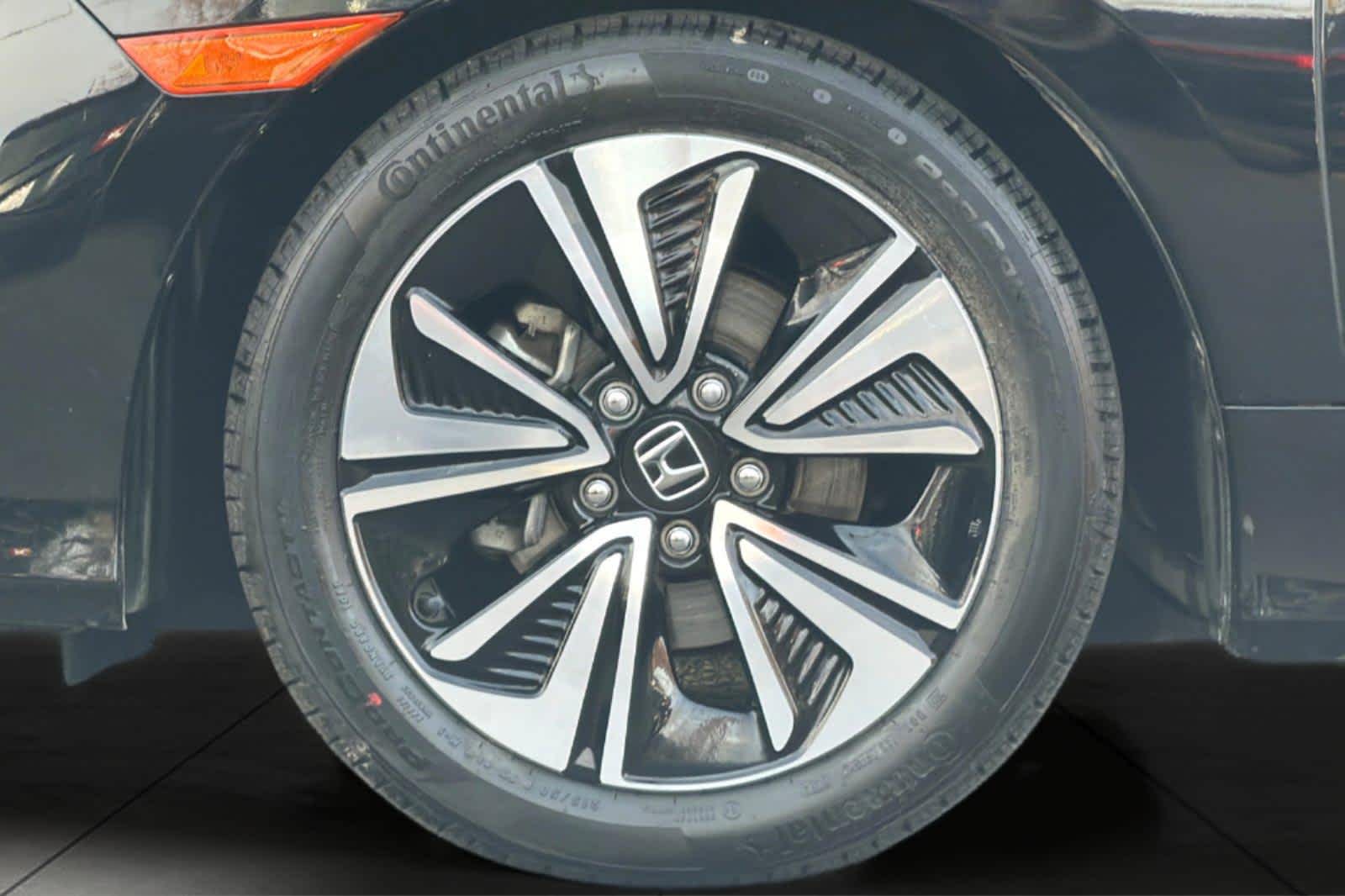 Thumbnail: 2018 Honda Civic - 11