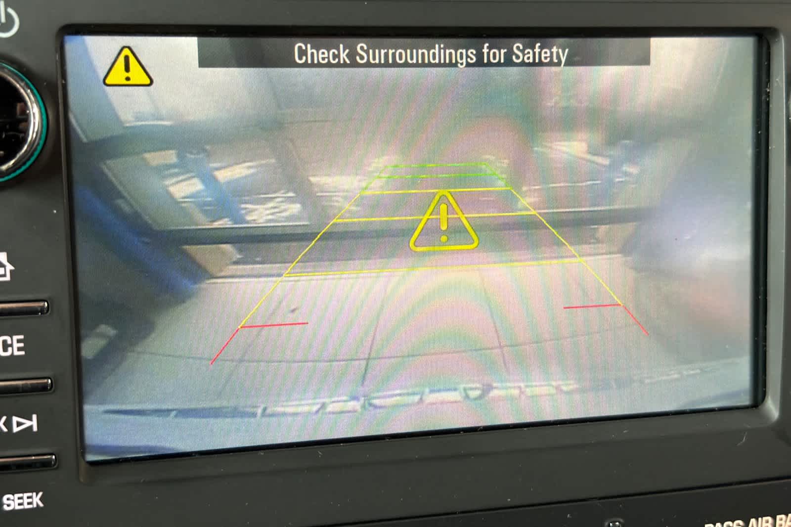 Thumbnail: 2017 Chevrolet Traverse - 23