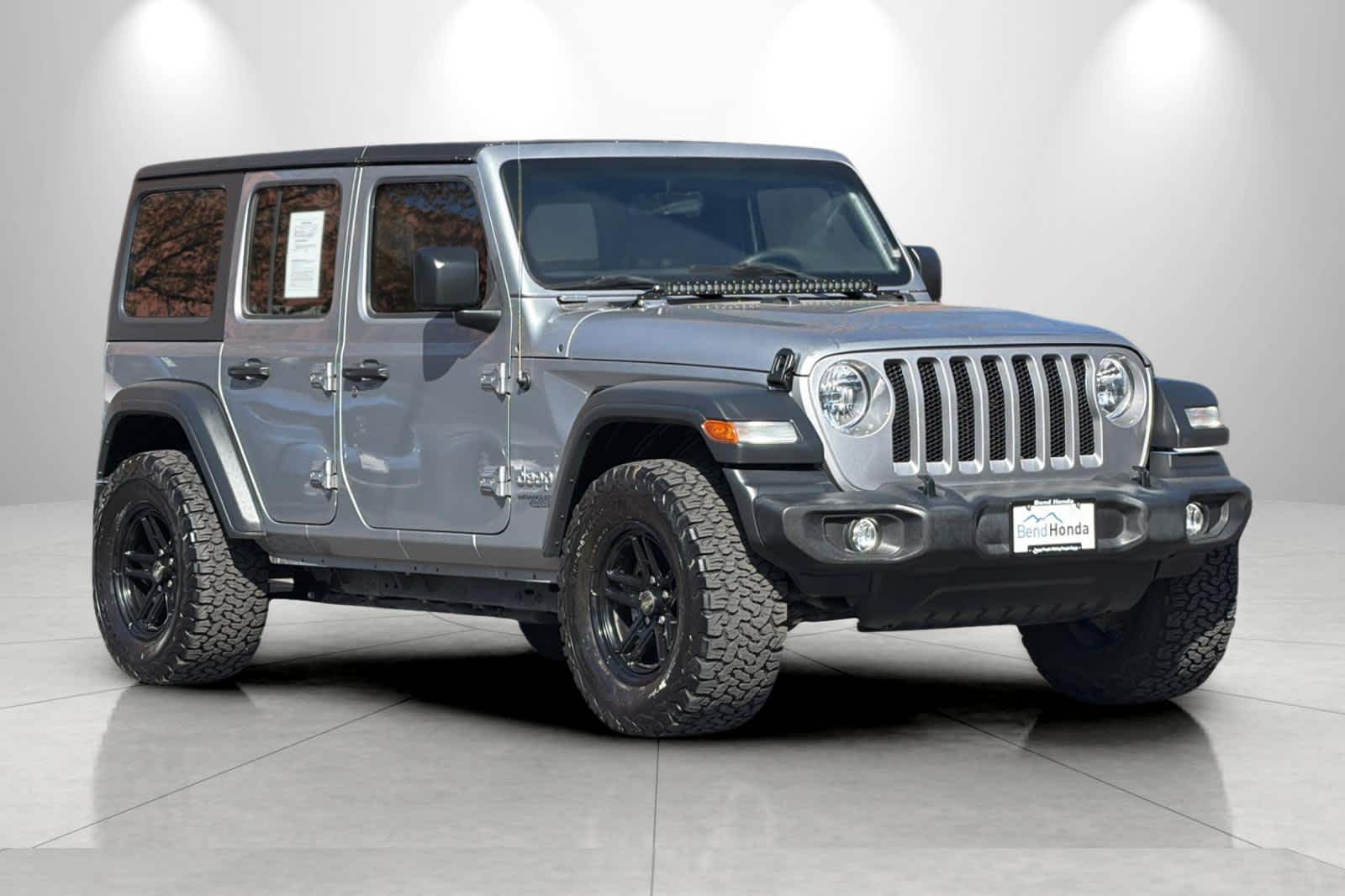Thumbnail: 2018 Jeep Wrangler - 9