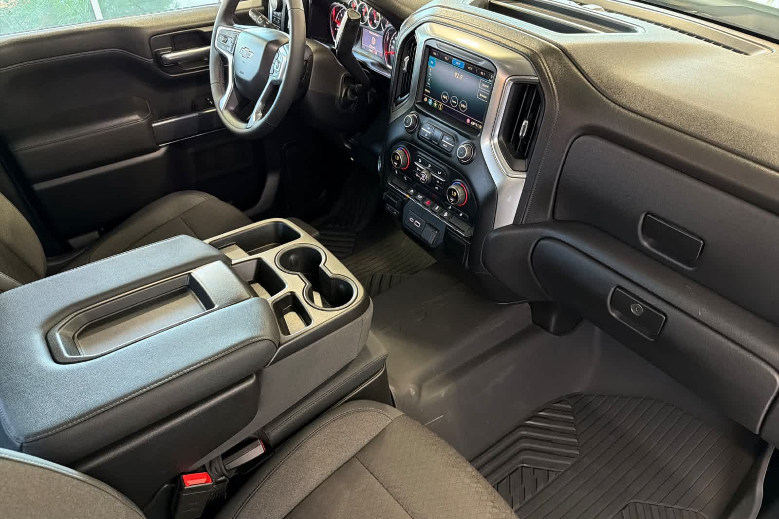 Thumbnail: 2019 Chevrolet Silverado 1500 - 16