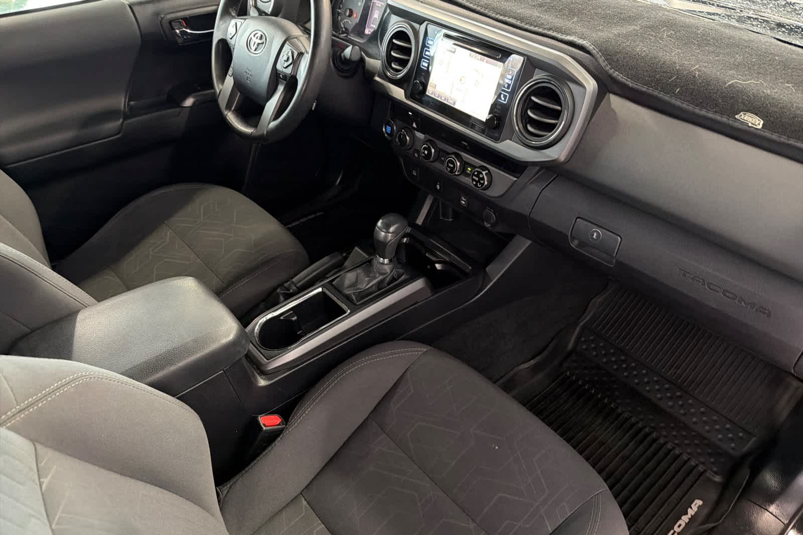 Thumbnail: 2017 Toyota Tacoma - 17