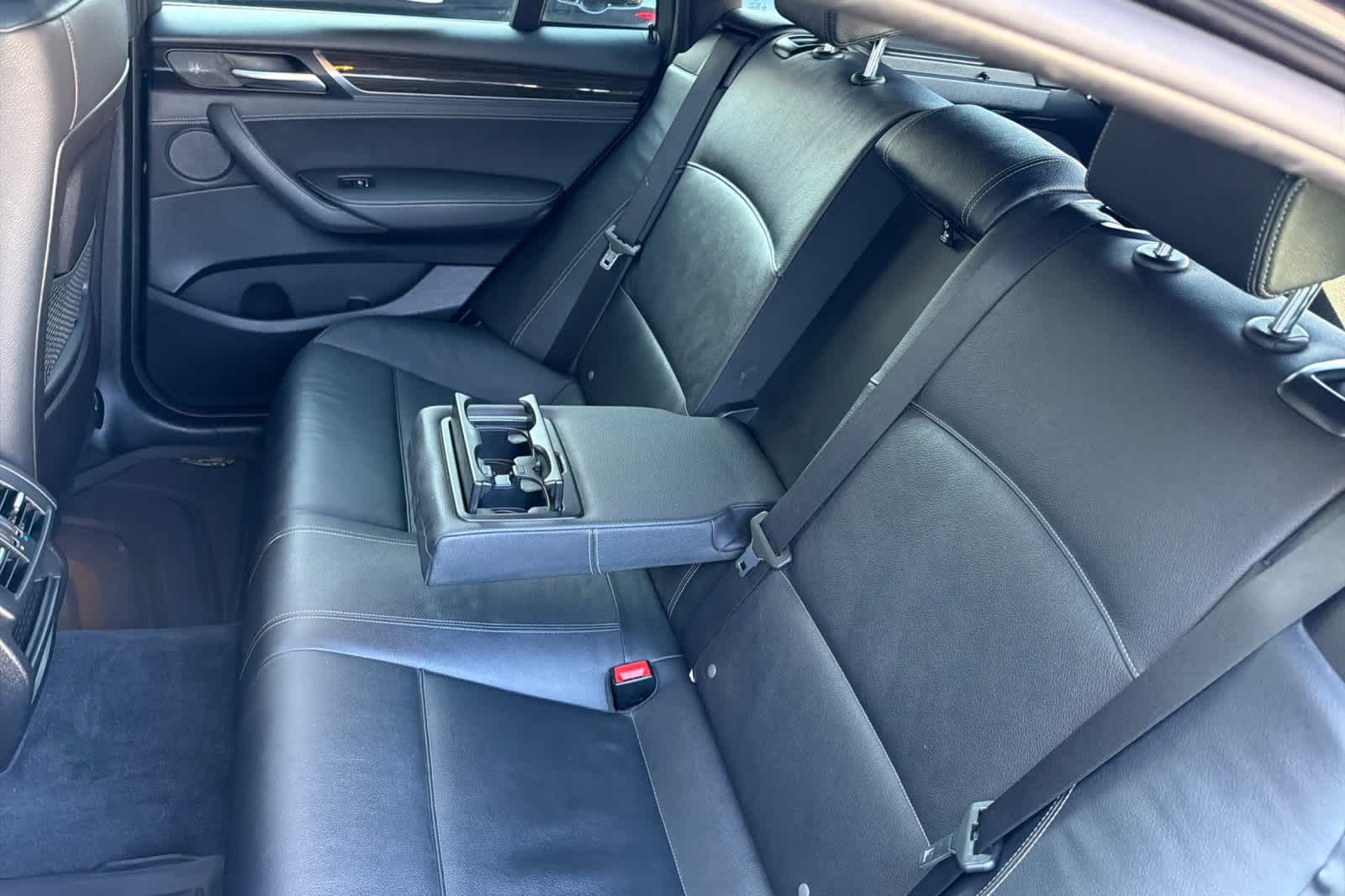 Thumbnail: 2016 BMW X4 - 4