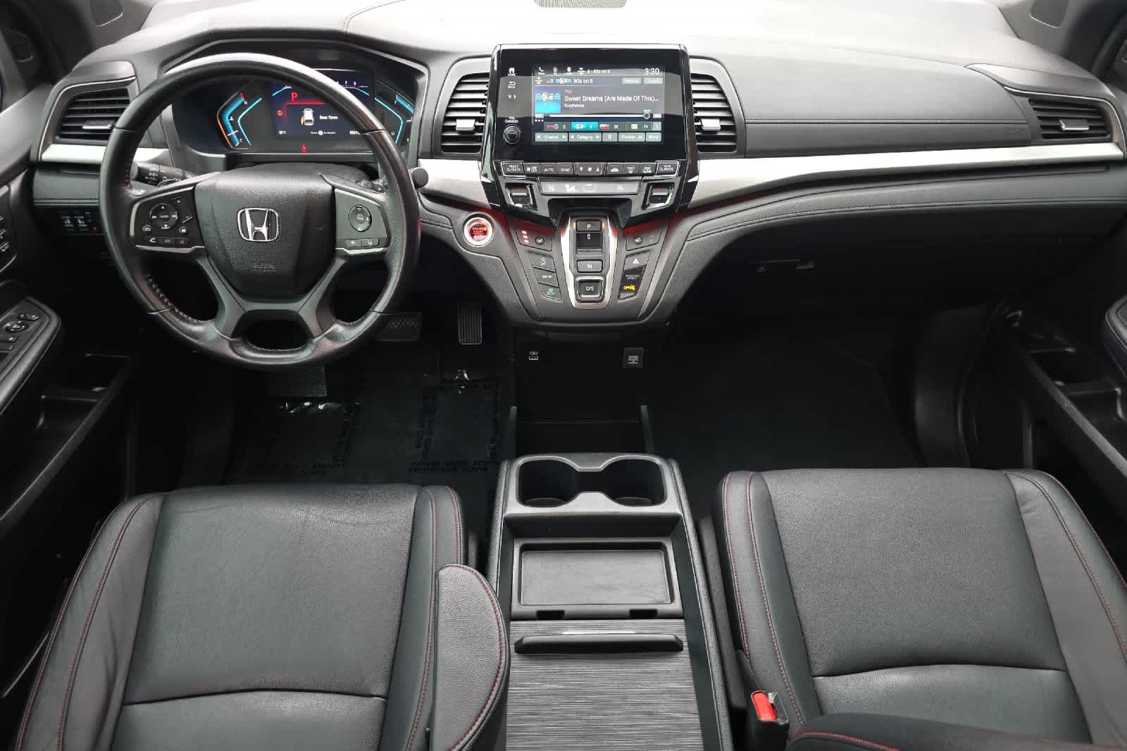 2023 Honda Odyssey Sport photo 3