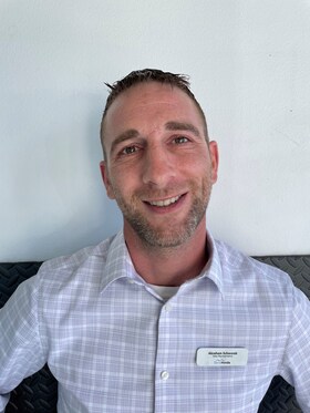 Staff member Abraham Schworak from ID_e4085438eb78