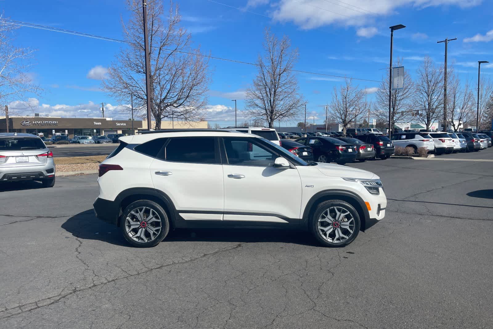 Thumbnail: 2021 Kia Seltos - 8