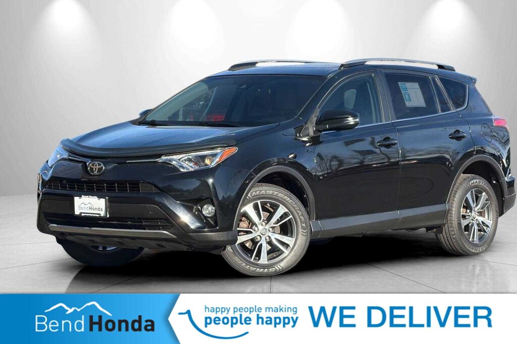 Used 2018 Toyota RAV4 XLE SUV